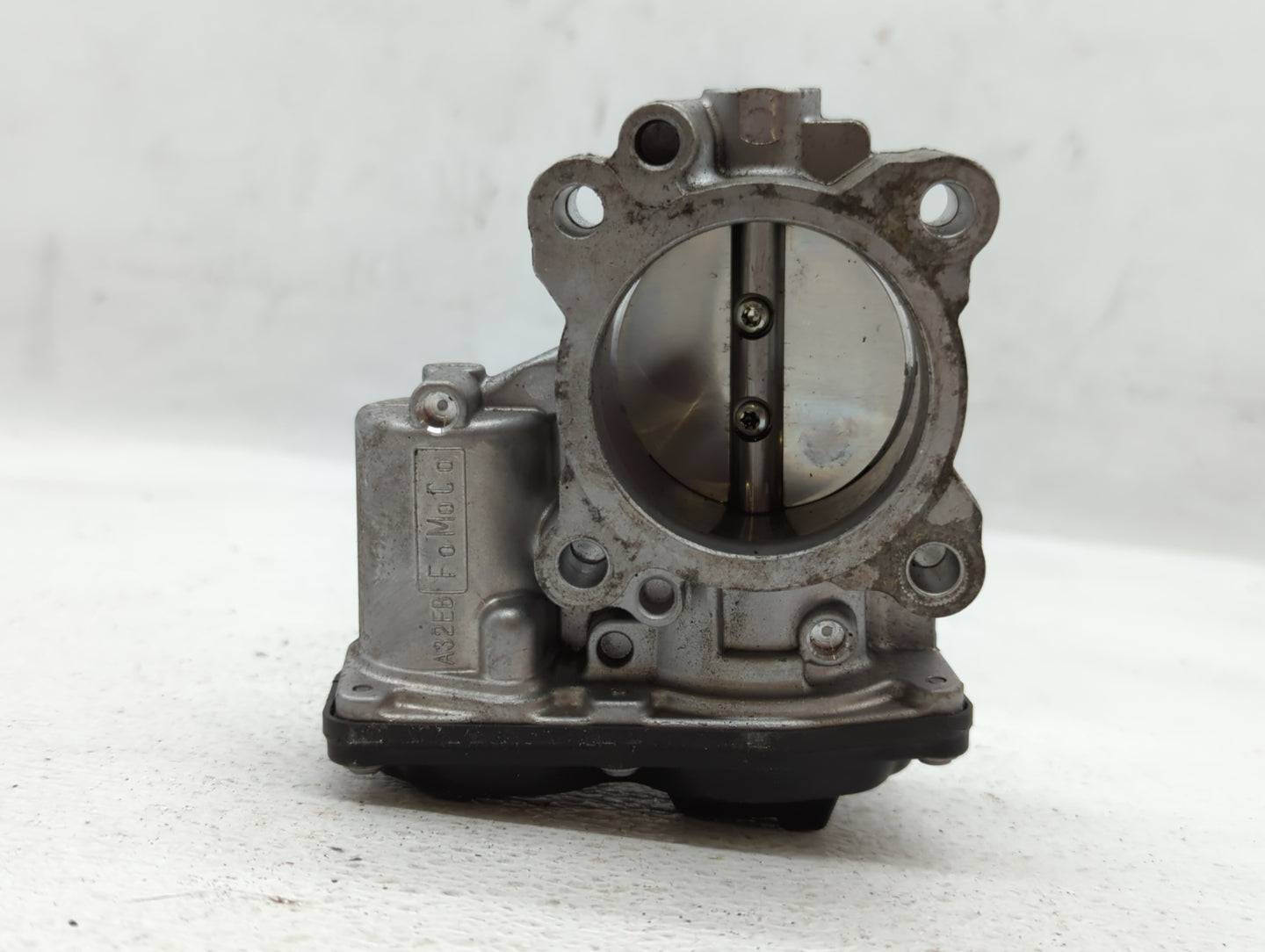 2014-2020 Ford Fusion Throttle Body P/N:DS7G-9F991-GA Fits Fits 2014 2015 2016 2017 2018 2019 2020 OEM Used Auto Parts - Oem