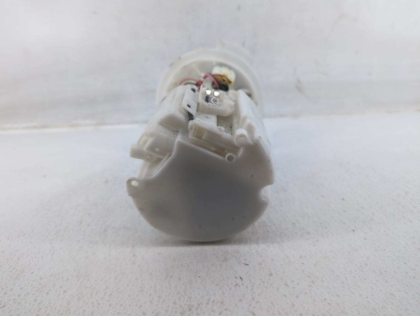 2013-2020 Ford Fusion Electrical Gas Fuel Pump Assembly - Oemusedautoparts1.com