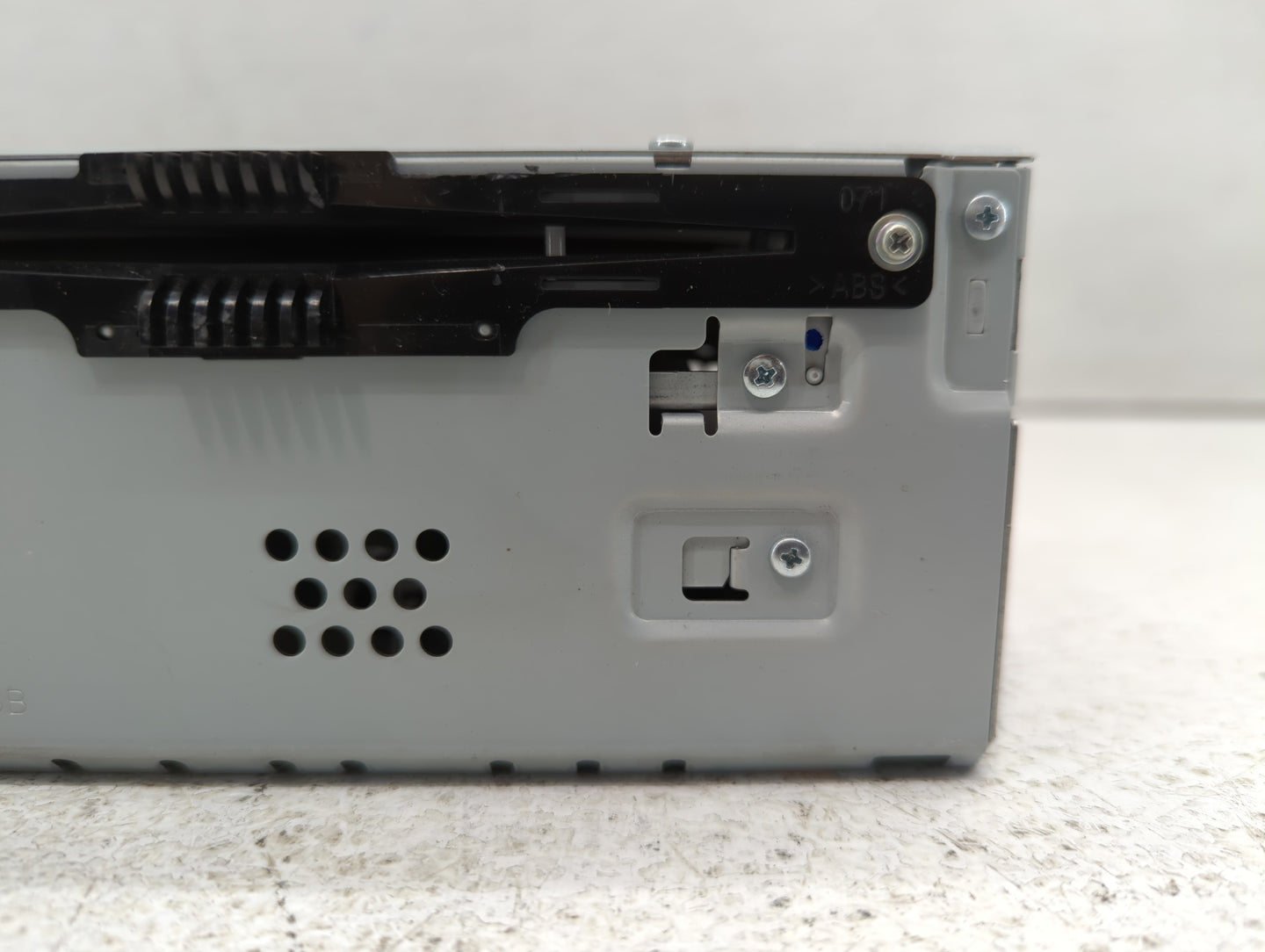 2017-2020 Ford Fusion Radio AM FM Cd Player Receiver Replacement P/N:HS7T-19C107-ZD Fits Fits 2017 2018 2019 2020 OEM Used A