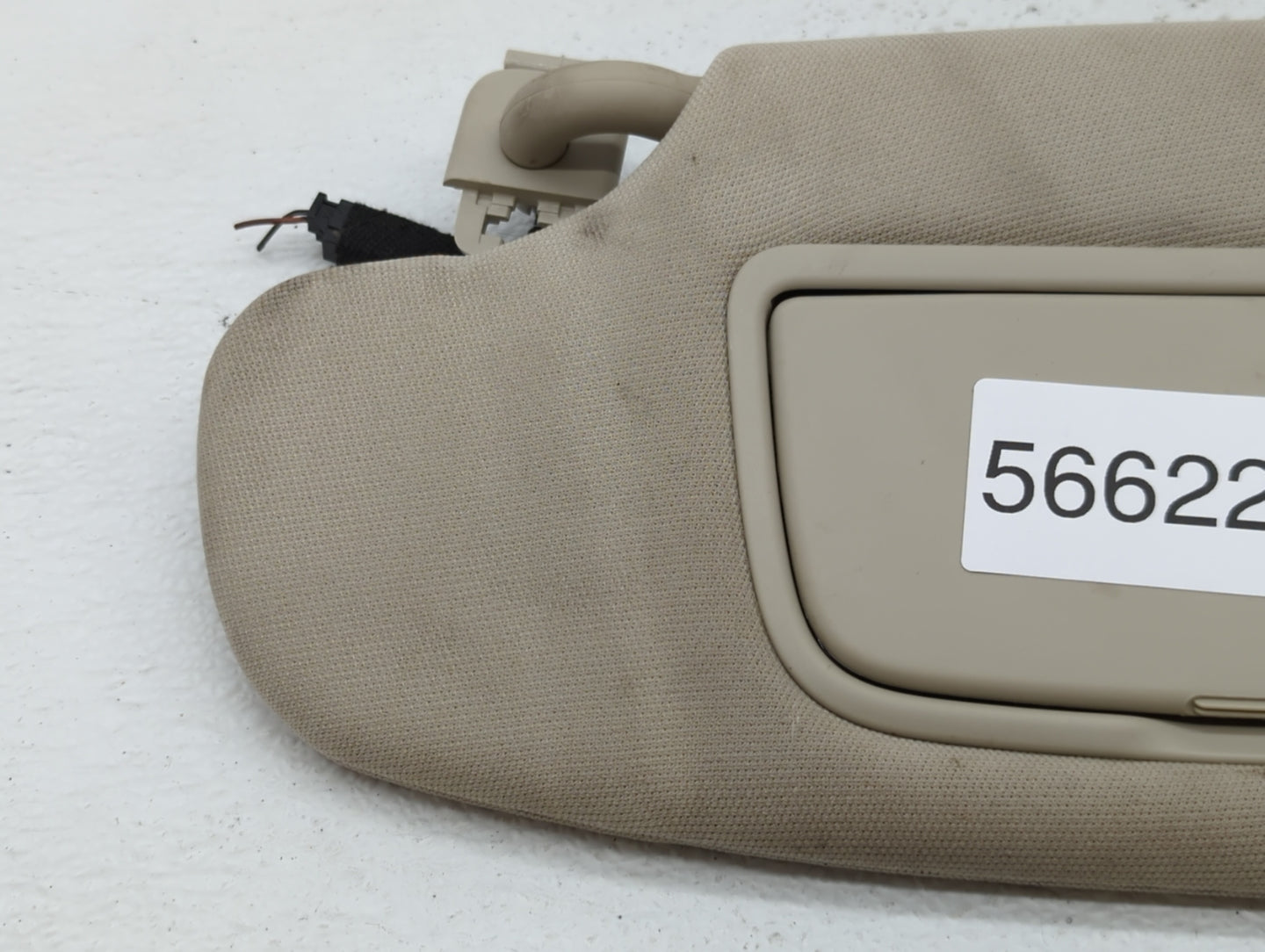 2017-2020 Ford Fusion Sun Visor Shade Replacement Passenger Right Mirror Fits Fits 2017 2018 2019 2020 OEM Used Auto Parts -