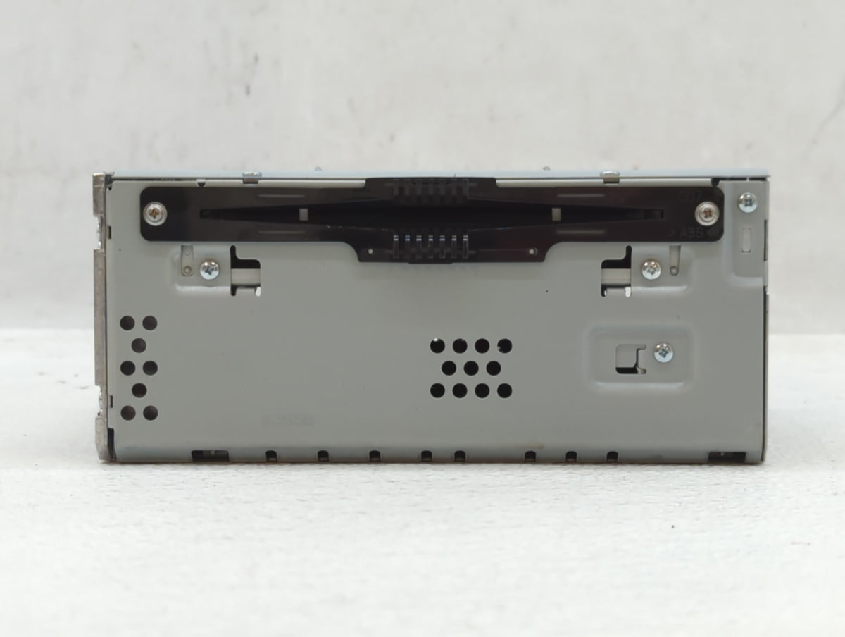 2017-2020 Ford Fusion Am Fm Cd Player Radio Receiver 572473 - Oemusedautoparts1.com