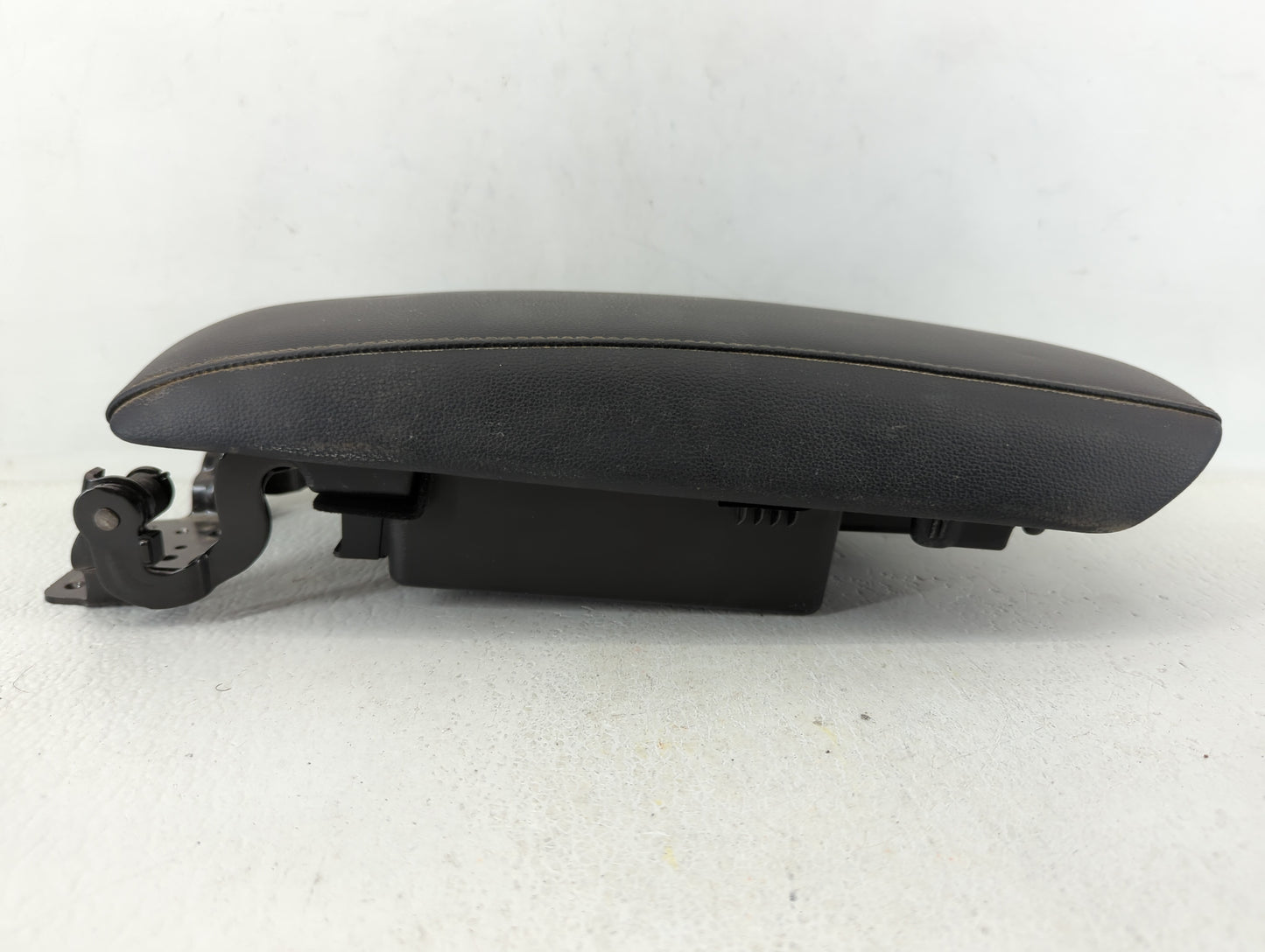 2018 Ford Fusion Center Console Armrest Cover Lid Black - Oemusedautoparts1.com