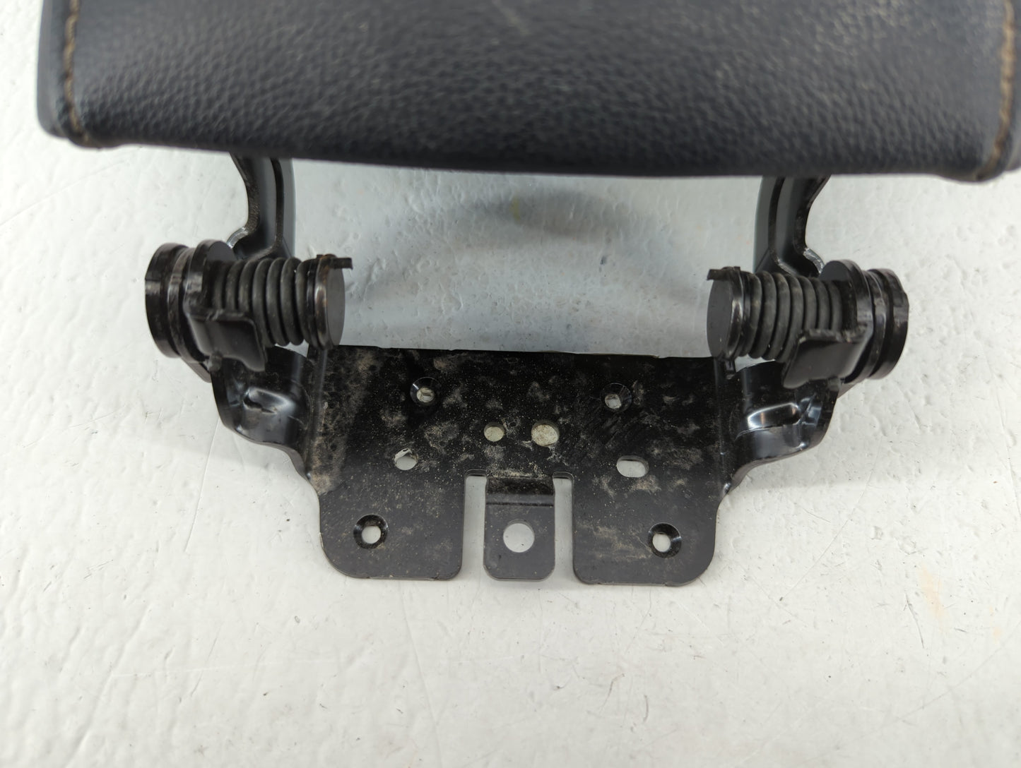 2018 Ford Fusion Center Console Armrest Cover Lid Black - Oemusedautoparts1.com