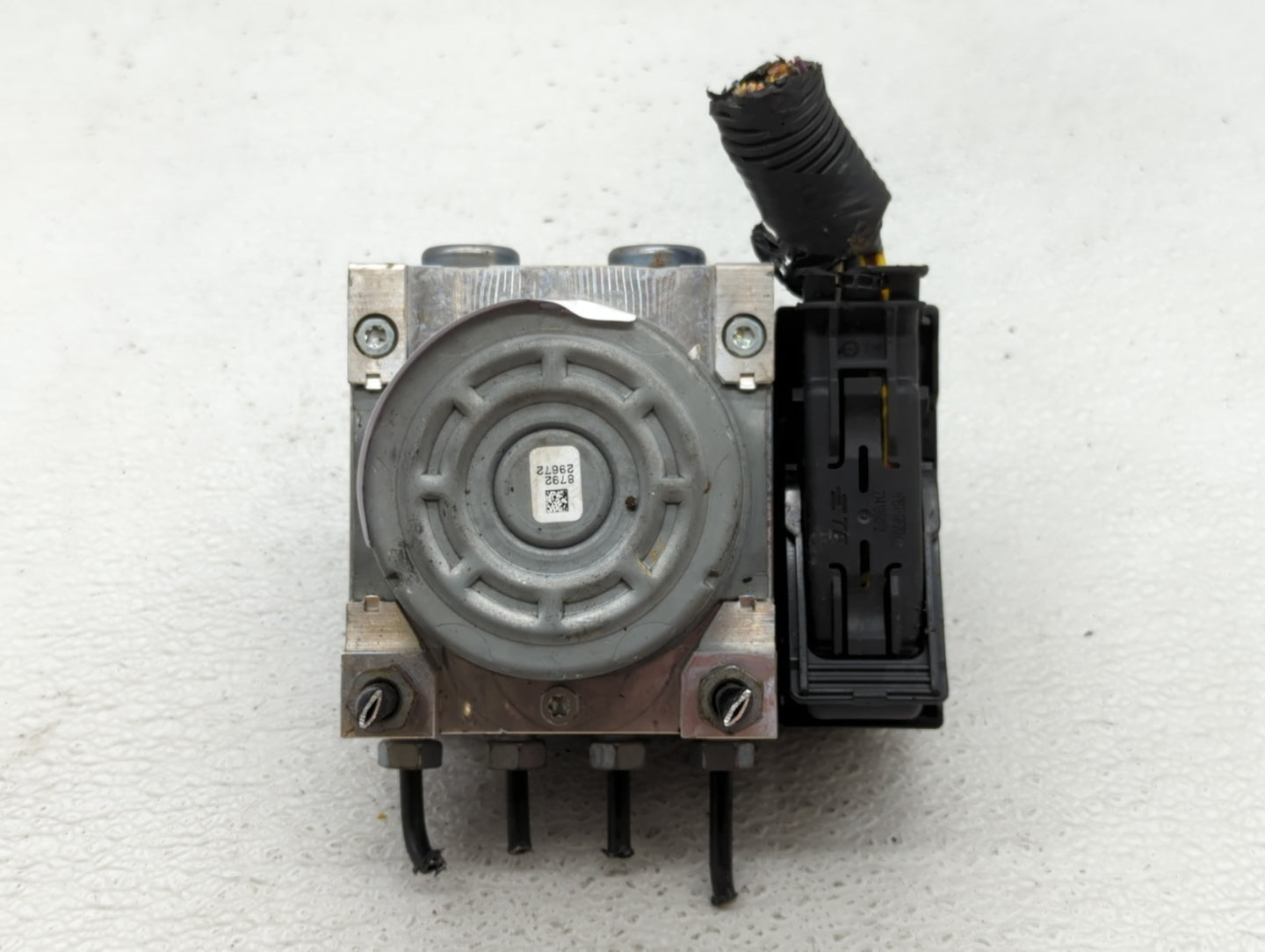 2017-2018 Ford Fusion ABS Pump Control Module Replacement P/N:HG9C-2B373-BH Fits Fits 2017 2018 OEM Used Auto Parts - Oemuse