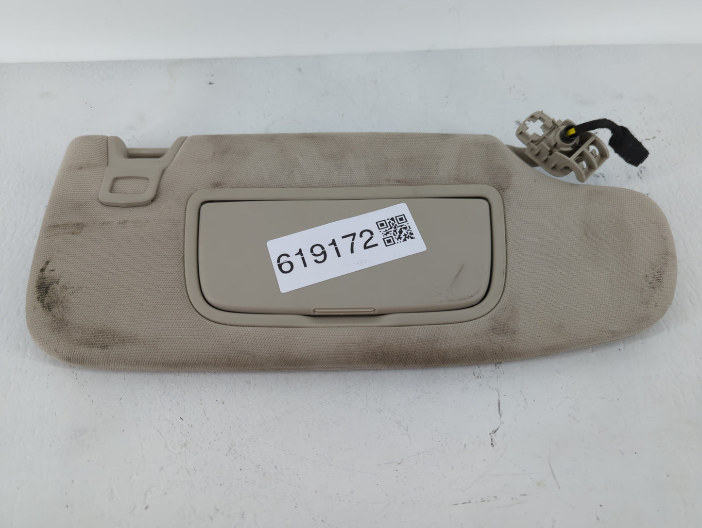 2017-2020 Ford Fusion Sun Visor Shade Replacement Passenger Right Mirror Fits Fits 2017 2018 2019 2020 OEM Used Auto Parts -