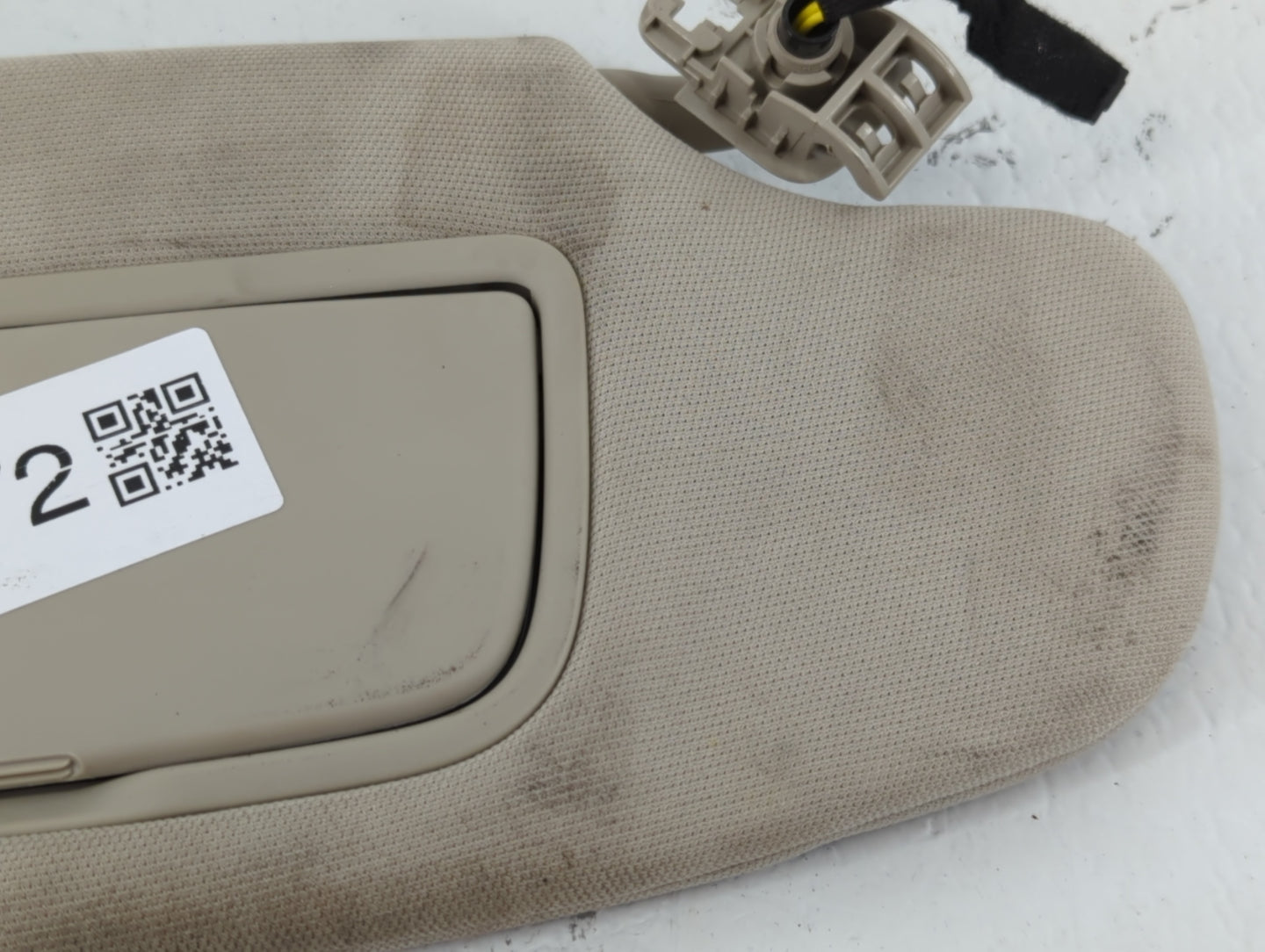 2017-2020 Ford Fusion Sun Visor Shade Replacement Passenger Right Mirror Fits Fits 2017 2018 2019 2020 OEM Used Auto Parts -