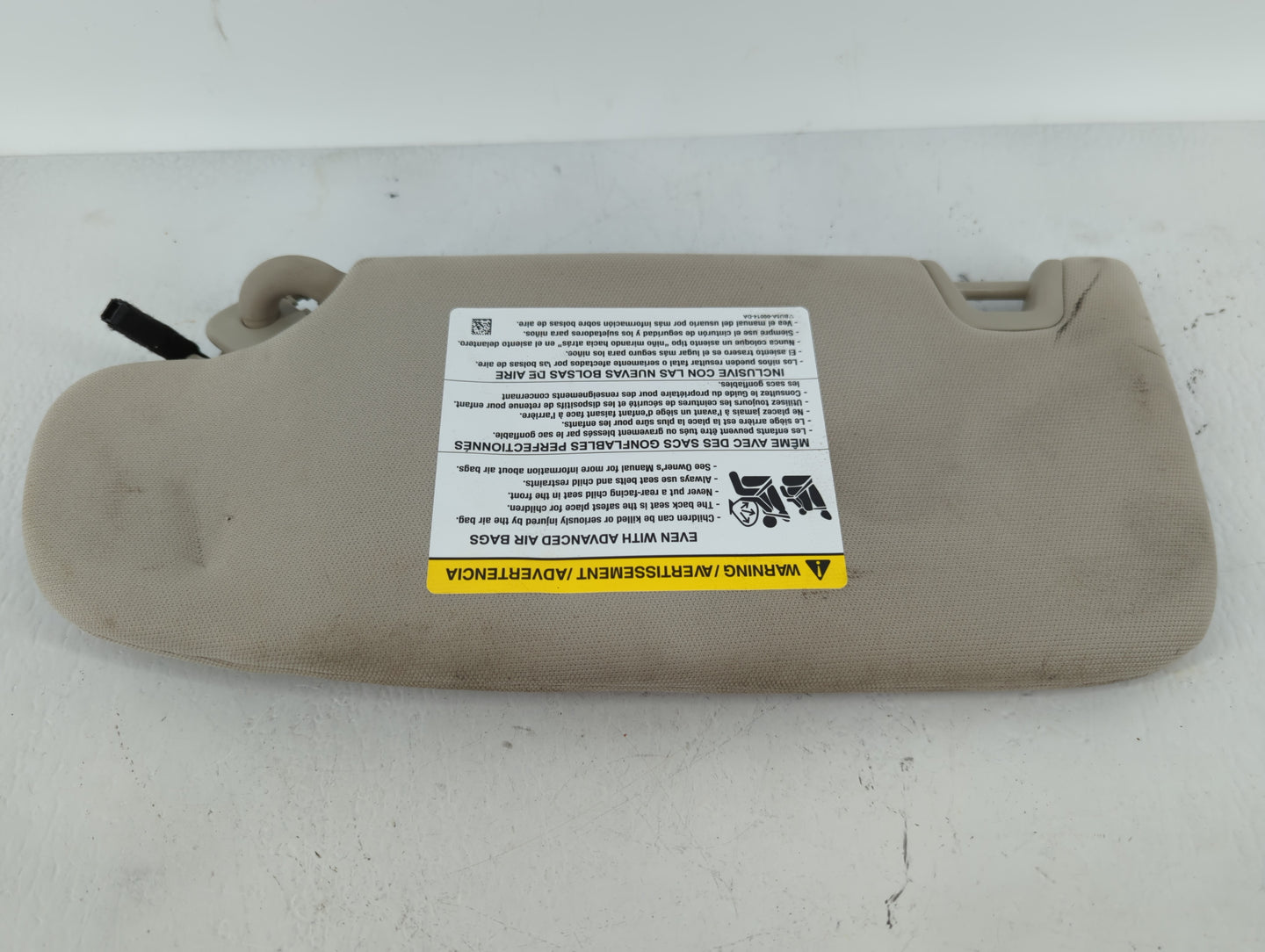 2017-2020 Ford Fusion Sun Visor Shade Replacement Passenger Right Mirror Fits Fits 2017 2018 2019 2020 OEM Used Auto Parts -