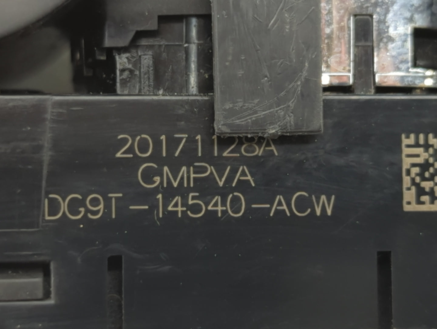 2013-2020 Ford Fusion Master Power Window Switch Replacement Driver Side Left P/N:20171128A GMPVA Fits OEM Used Auto Parts -