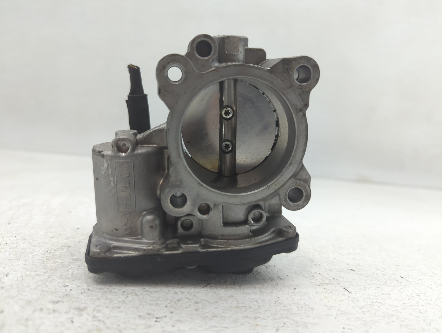 2014-2020 Ford Fusion Throttle Body P/N:DS7G-9F991-CA B18 045 6082 Fits Fits 2014 2015 2016 2017 2018 2019 2020 OEM Used Aut