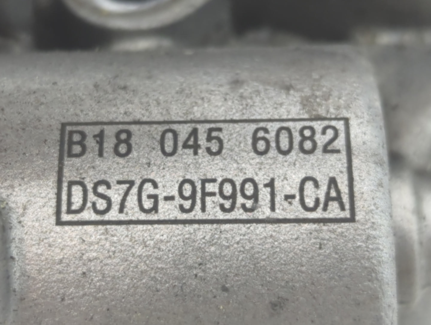 2014-2020 Ford Fusion Throttle Body P/N:DS7G-9F991-CA B18 045 6082 Fits Fits 2014 2015 2016 2017 2018 2019 2020 OEM Used Aut