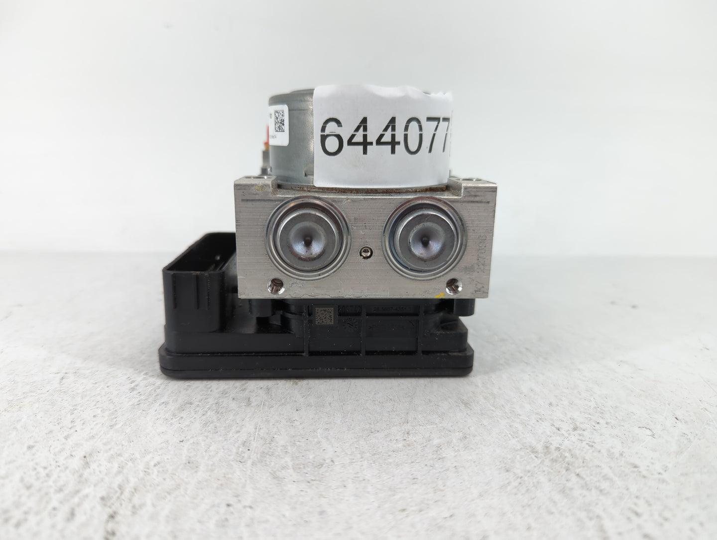 2017-2018 Ford Fusion ABS Pump Control Module Replacement P/N:HG9C-2B373-BG Fits Fits 2017 2018 OEM Used Auto Parts - Oemuse