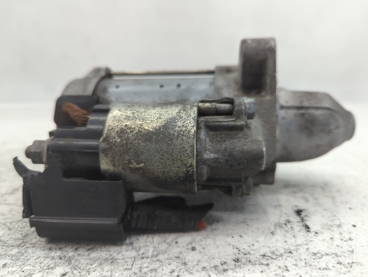 2013-2020 Ford Fusion Car Starter Motor Solenoid OEM P/N:TN428000-9560 DS7T-11000-HB Fits OEM Used Auto Parts - Oemusedautop
