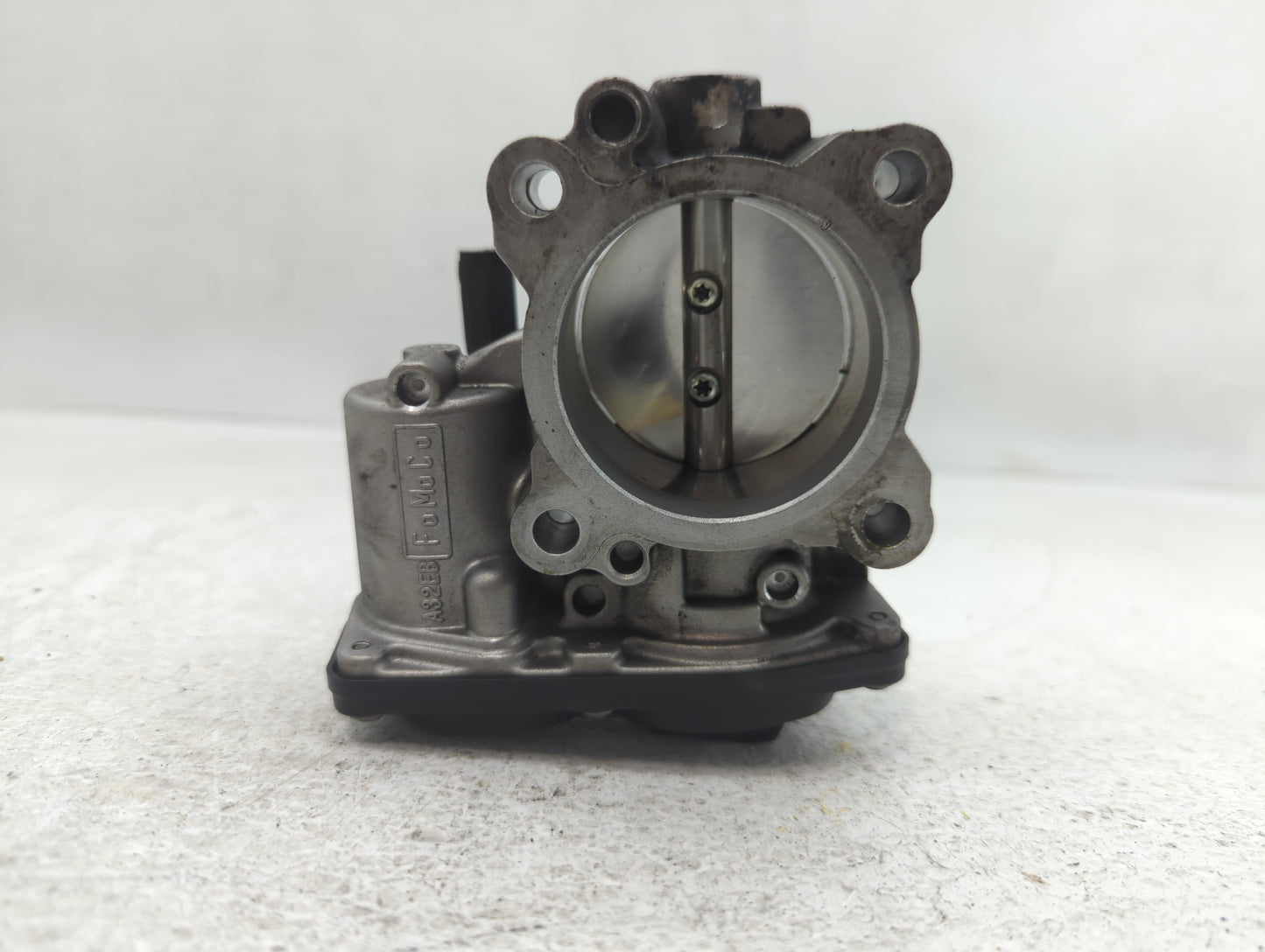 2014-2020 Ford Fusion Throttle Body P/N:DS7G-9F991-BB Fits Fits 2014 2015 2016 2017 2018 2019 2020 OEM Used Auto Parts - Oem