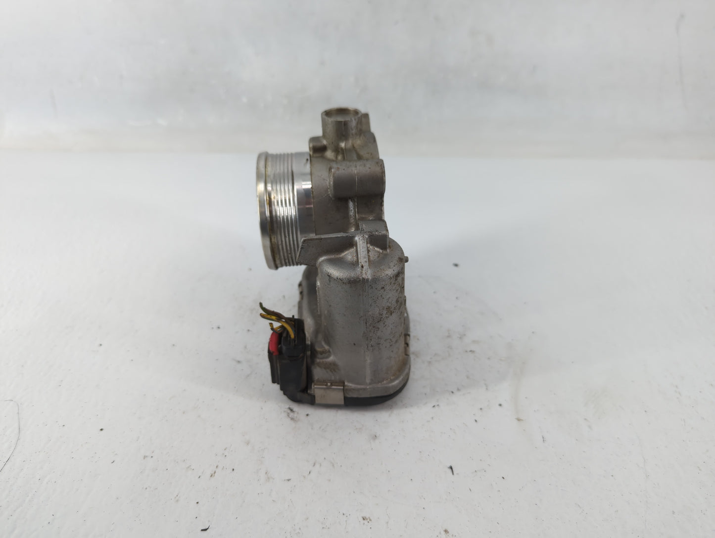 2014-2020 Ford Fusion Throttle Body P/N:DS7E-9F991-BB Fits Fits 2014 2015 2016 2017 2018 2019 2020 2021 2022 OEM Used Auto P