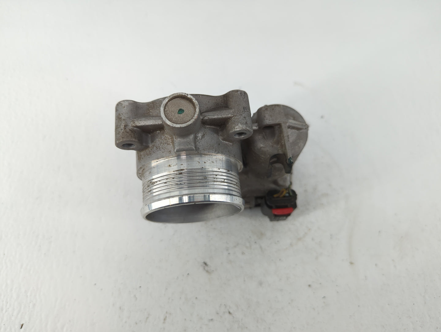 2014-2020 Ford Fusion Throttle Body P/N:DS7E-9F991-BB Fits Fits 2014 2015 2016 2017 2018 2019 2020 2021 2022 OEM Used Auto P