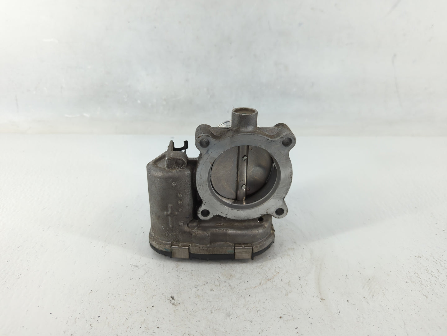 2014-2020 Ford Fusion Throttle Body P/N:DS7E-9F991-BB Fits Fits 2014 2015 2016 2017 2018 2019 2020 2021 2022 OEM Used Auto P