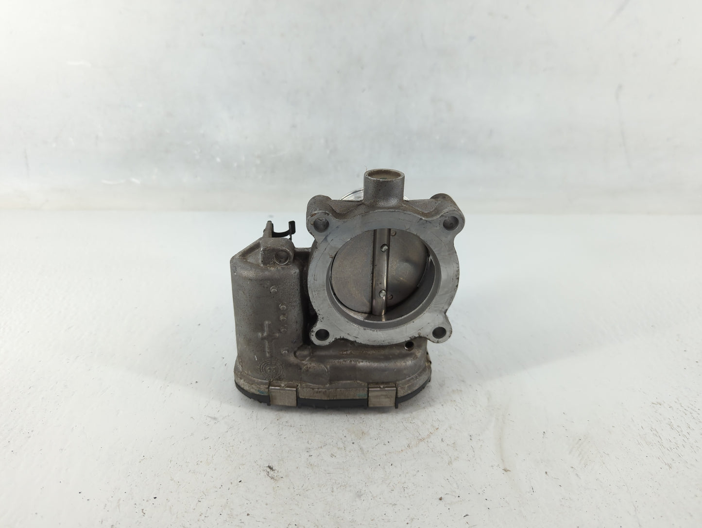 2014-2020 Ford Fusion Throttle Body P/N:DS7E-9F991-BB Fits Fits 2014 2015 2016 2017 2018 2019 2020 2021 2022 OEM Used Auto P