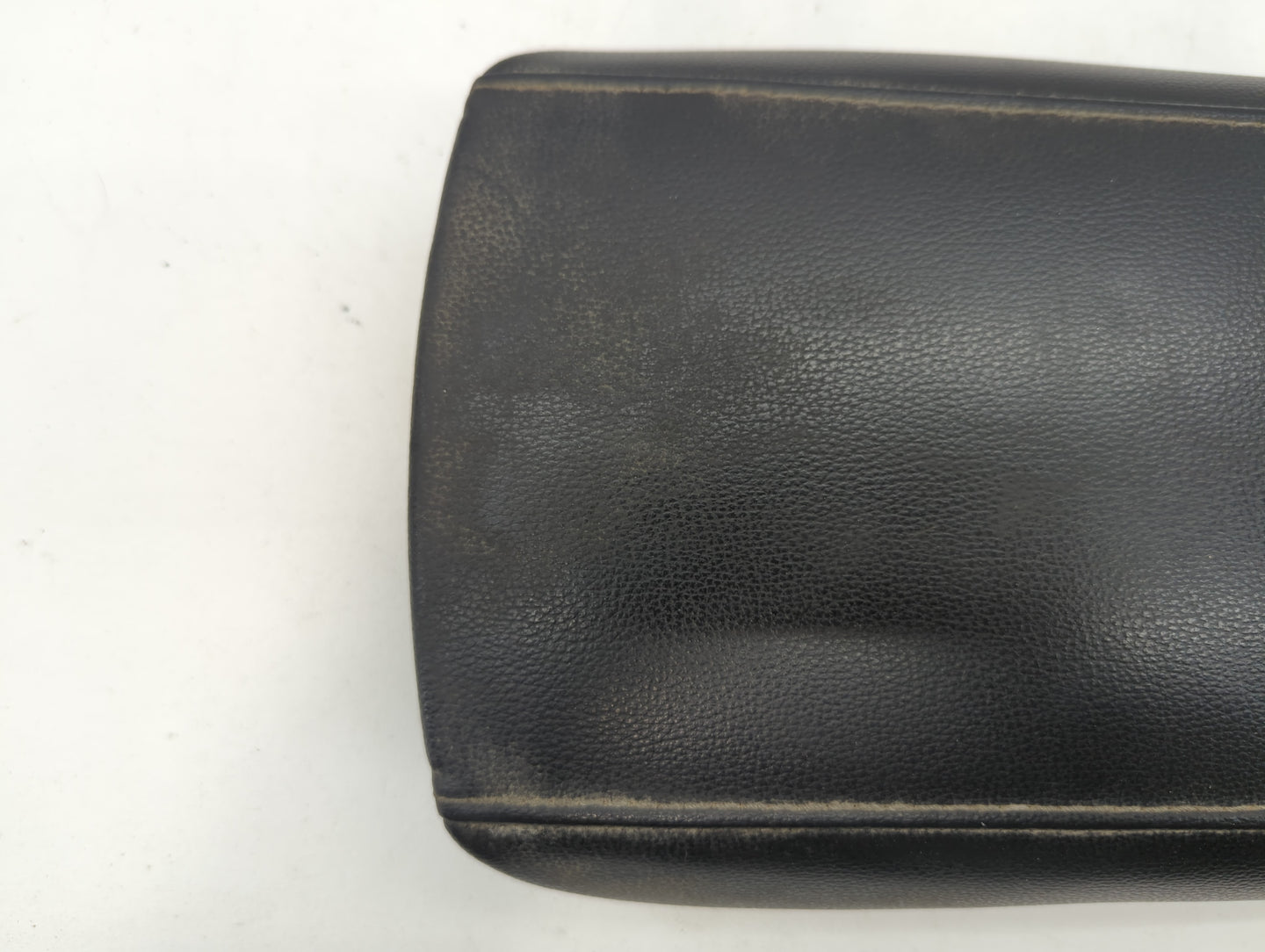 2017-2020 Ford Fusion Center Console Armrest Cover Lid - Oemusedautoparts1.com