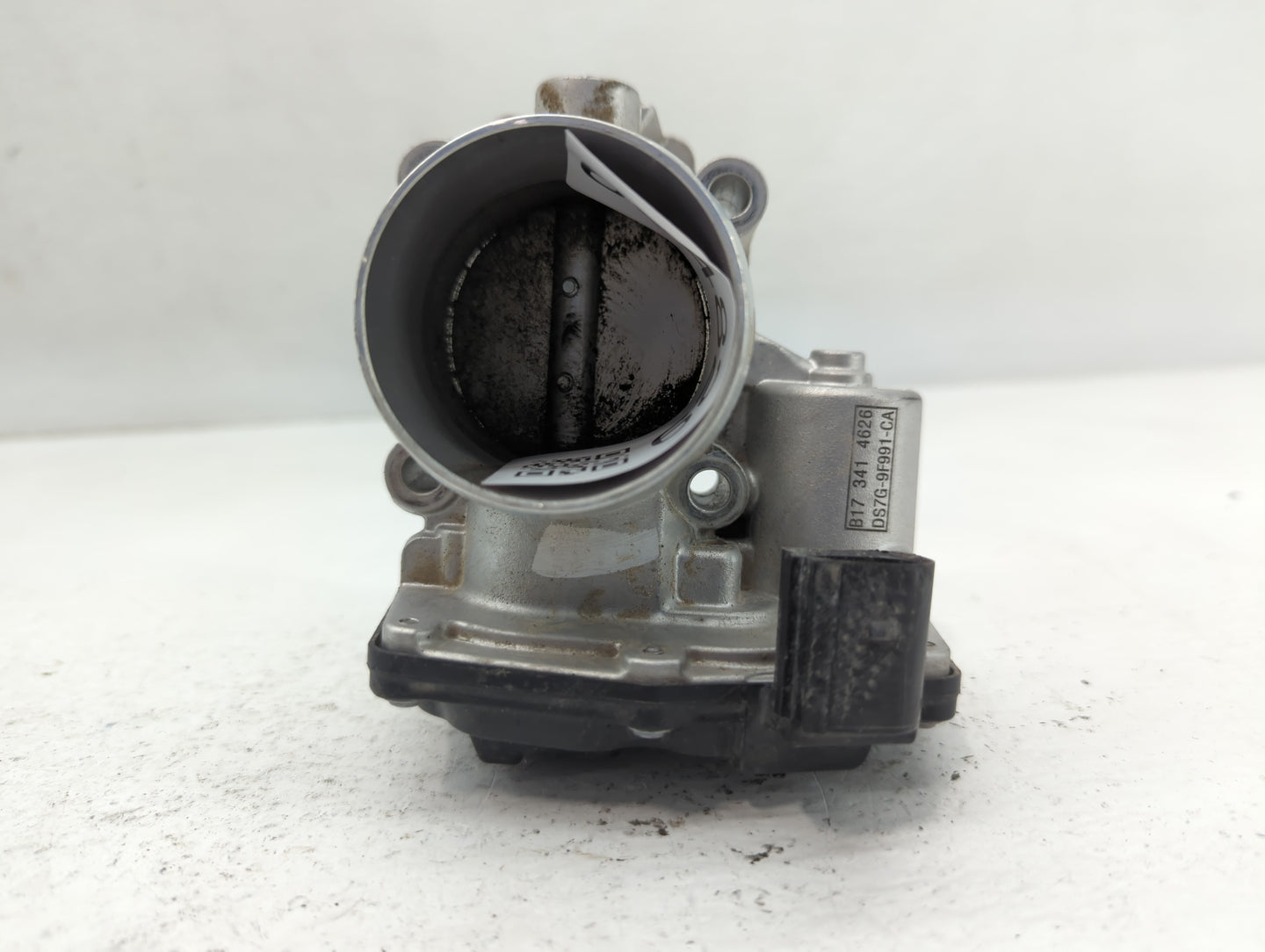 2014-2020 Ford Fusion Throttle Body P/N:DS7G-9F991-CA Fits Fits 2014 2015 2016 2017 2018 2019 2020 OEM Used Auto Parts - Oem