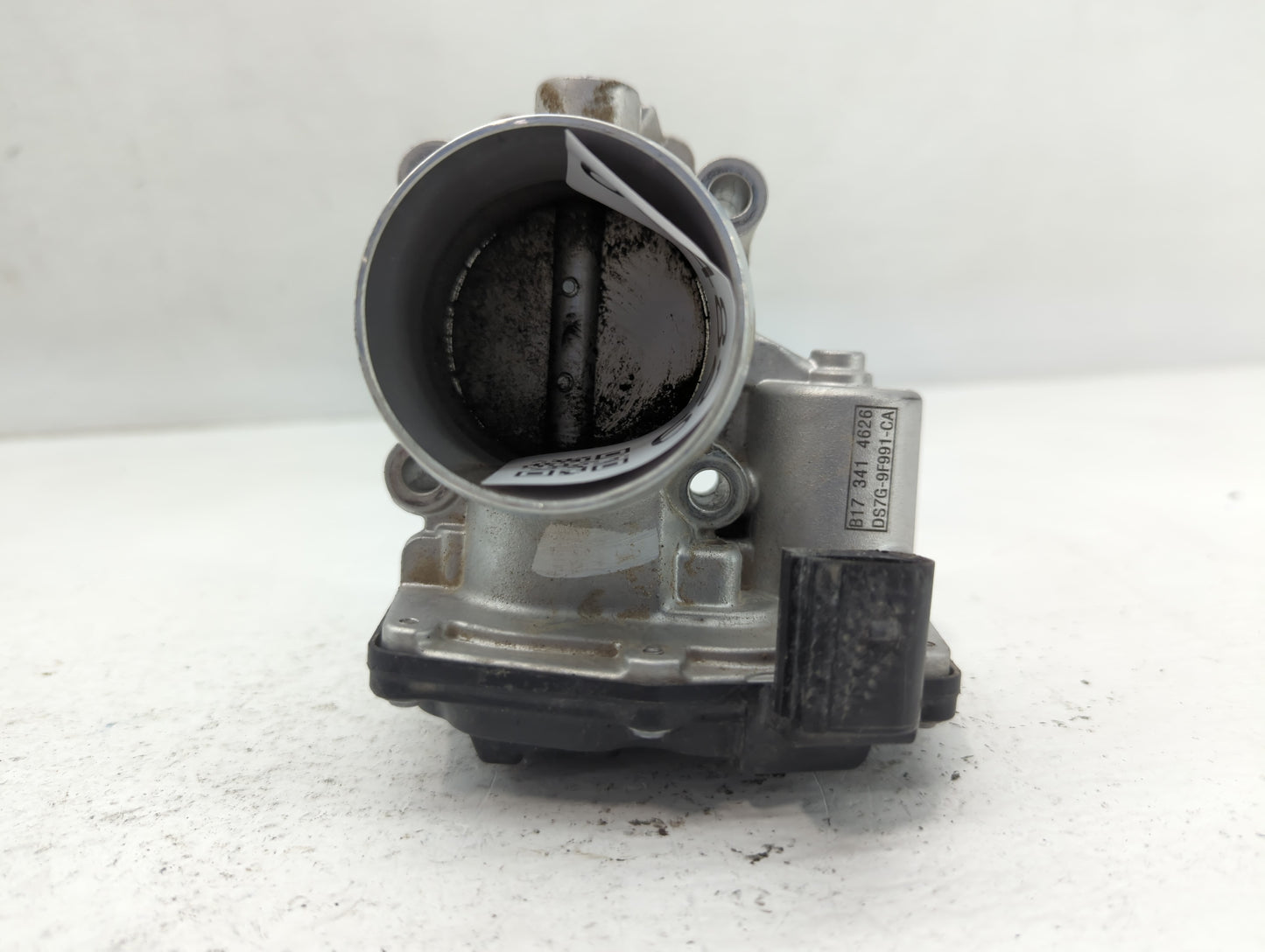 2014-2020 Ford Fusion Throttle Body P/N:DS7G-9F991-CA Fits Fits 2014 2015 2016 2017 2018 2019 2020 OEM Used Auto Parts - Oem