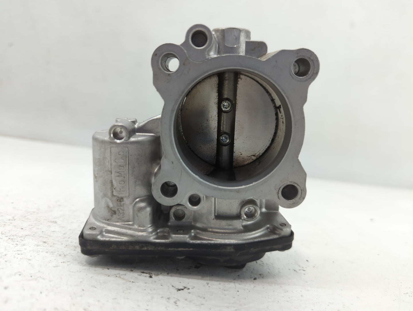 2014-2020 Ford Fusion Throttle Body P/N:DS7G-9F991-CA Fits Fits 2014 2015 2016 2017 2018 2019 2020 OEM Used Auto Parts - Oem