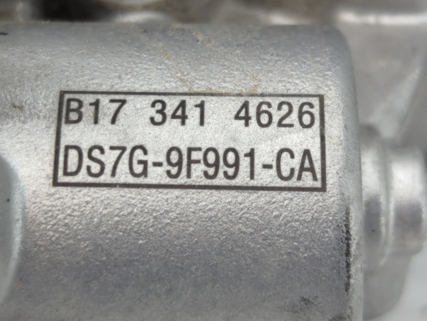 2014-2020 Ford Fusion Throttle Body P/N:DS7G-9F991-CA Fits Fits 2014 2015 2016 2017 2018 2019 2020 OEM Used Auto Parts - Oem