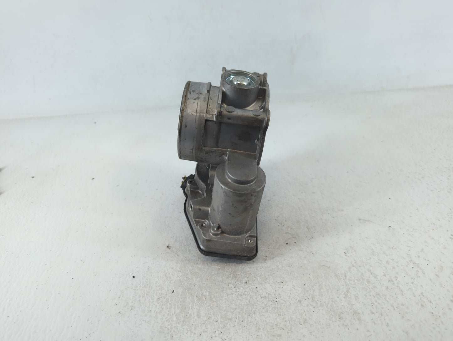 2013-2020 Ford Fusion Throttle Body P/N:DS7E-9F991-AJ Fits Fits 2013 2014 2015 2016 2017 2018 2019 2020 2021 2022 OEM Used A