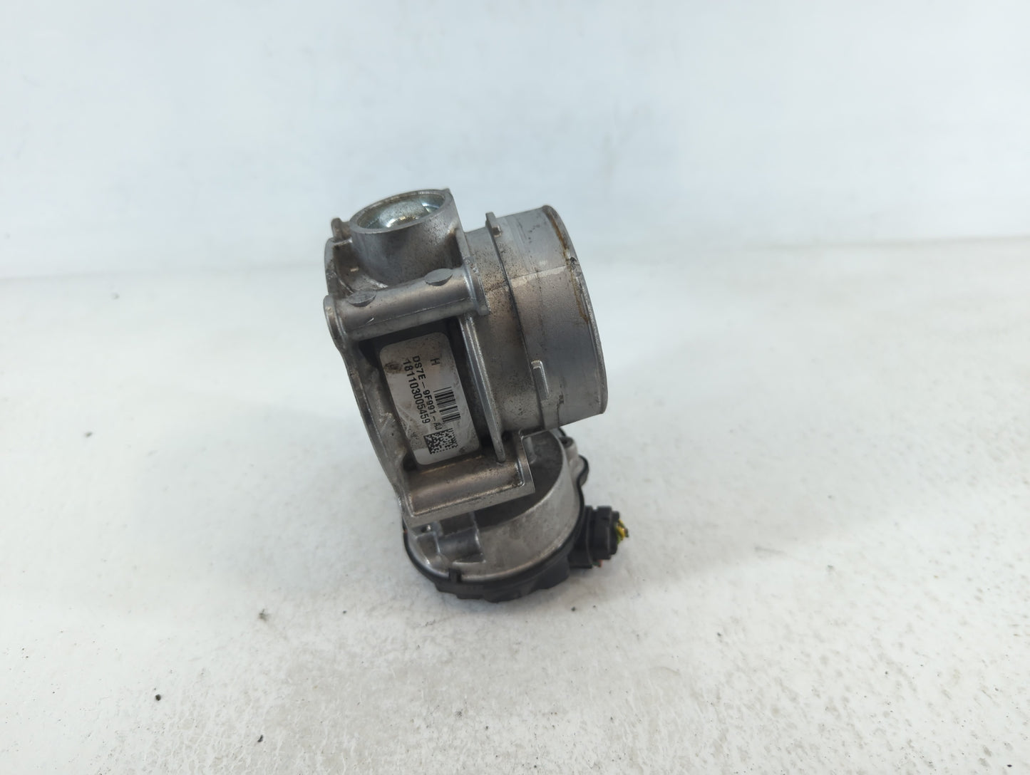2013-2020 Ford Fusion Throttle Body P/N:DS7E-9F991-AJ Fits Fits 2013 2014 2015 2016 2017 2018 2019 2020 2021 2022 OEM Used A