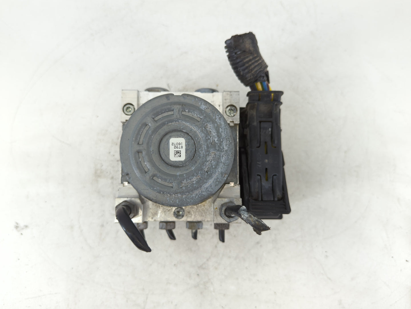 2017-2018 Ford Fusion ABS Pump Control Module Replacement P/N:HG9C-2B373-AH Fits Fits 2017 2018 OEM Used Auto Parts - Oemuse