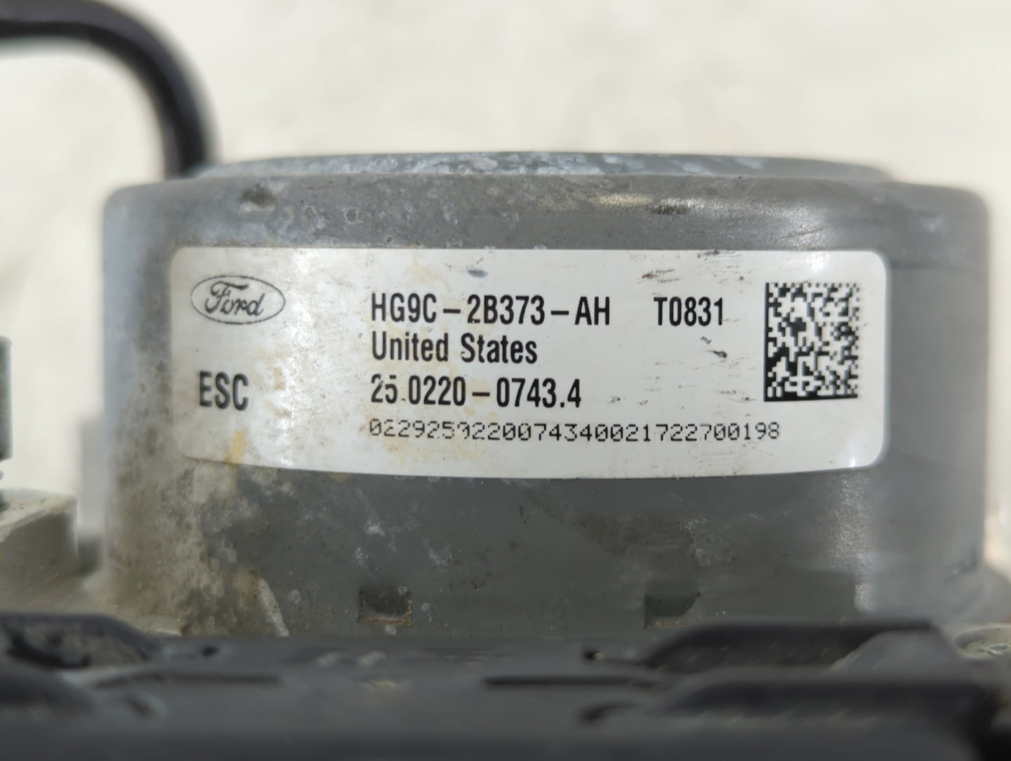 2017-2018 Ford Fusion ABS Pump Control Module Replacement P/N:HG9C-2B373-AH Fits Fits 2017 2018 OEM Used Auto Parts - Oemuse
