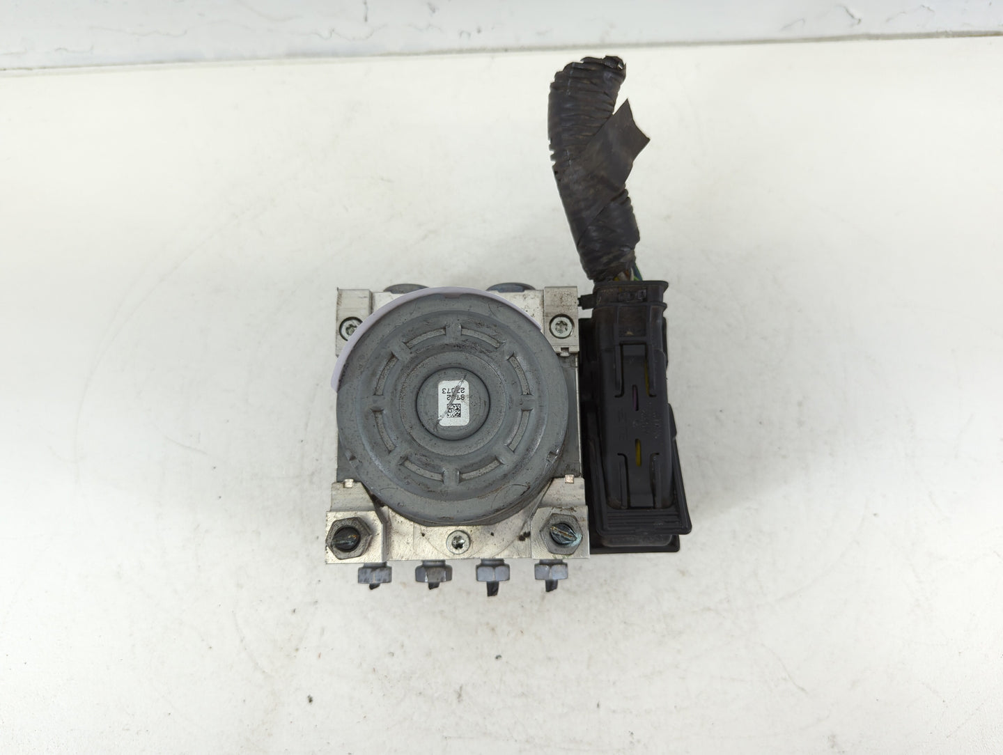 2017-2018 Ford Fusion ABS Pump Control Module Replacement P/N:HG9C-2B373-BH Fits Fits 2017 2018 OEM Used Auto Parts - Oemuse