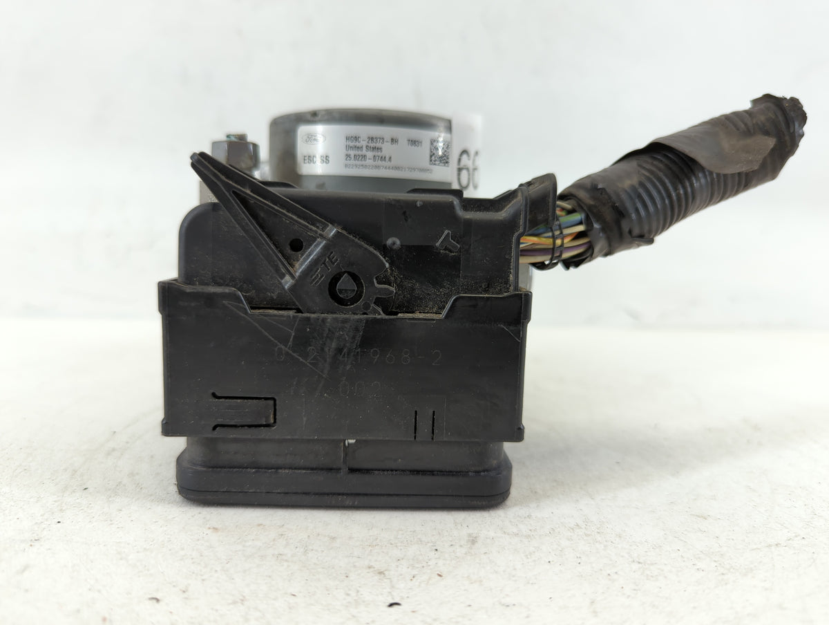 2017-2018 Ford Fusion Anti-Lock Brake ABS Pump Module Actuator OEM P/N:HG9C-2B373-BH Fits Fits 2017 2018 OEM Used Auto Parts