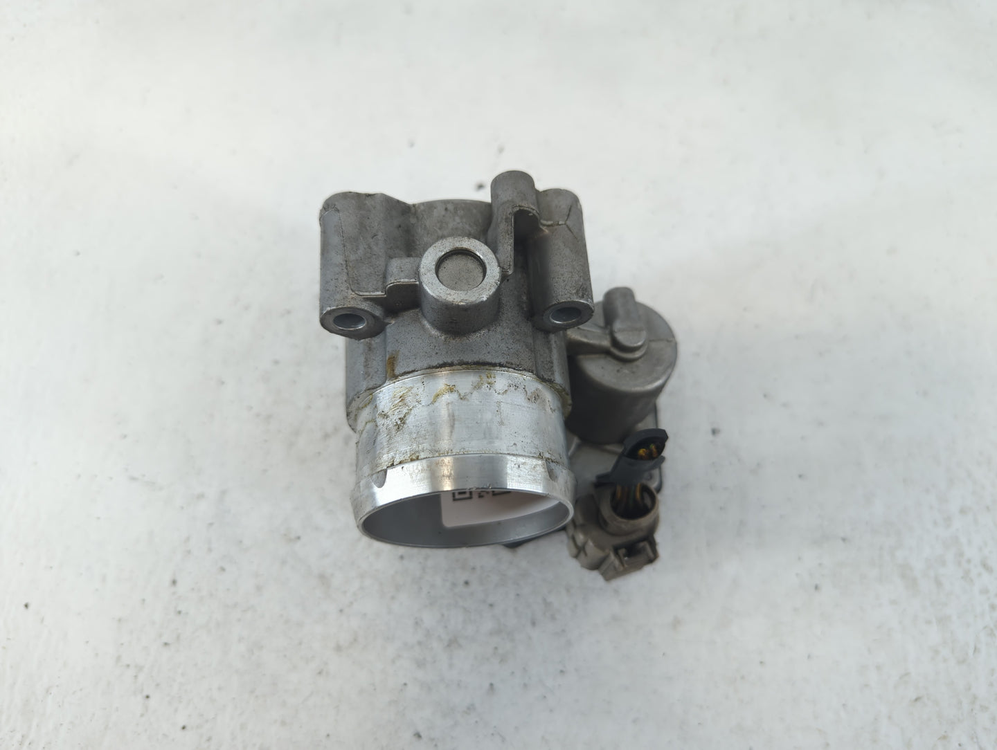 2014-2020 Ford Fusion Throttle Body P/N:DS7G-9F991-CA Fits Fits 2014 2015 2016 2017 2018 2019 2020 OEM Used Auto Parts - Oem