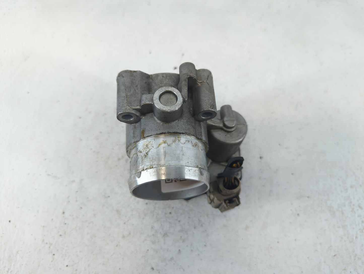 2014-2020 Ford Fusion Throttle Body P/N:DS7G-9F991-CA Fits Fits 2014 2015 2016 2017 2018 2019 2020 OEM Used Auto Parts - Oem