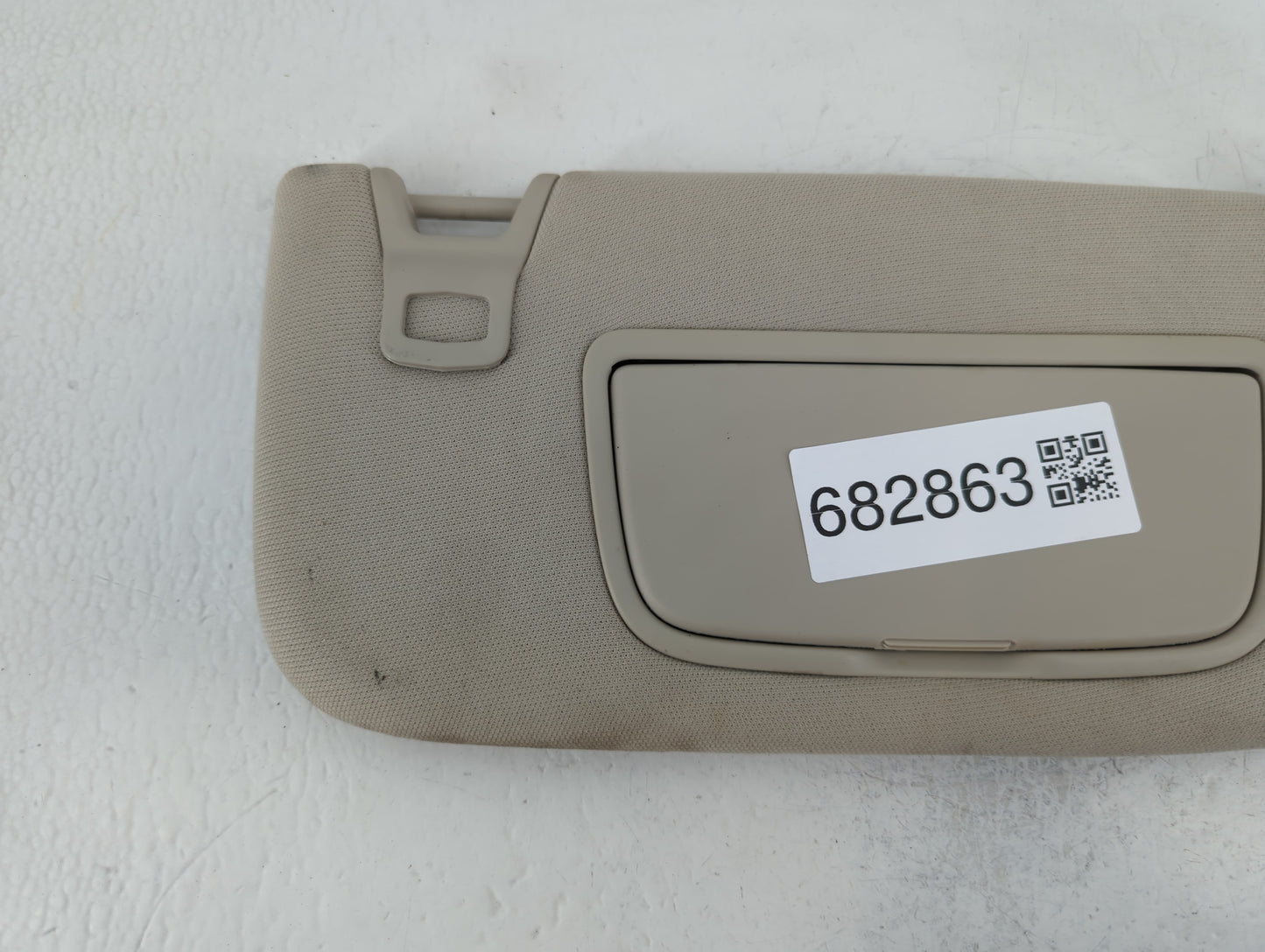2017-2020 Ford Fusion Sun Visor Shade Replacement Passenger Right Mirror Fits Fits 2017 2018 2019 2020 OEM Used Auto Parts -