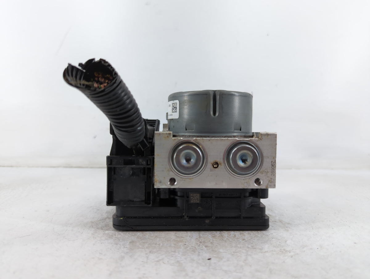 2017-2018 Ford Fusion Anti-Lock Brake ABS Pump Module Actuator OEM P/N:T0831 HG9C-2B373-AH Fits Fits 2017 2018 OEM Used Auto