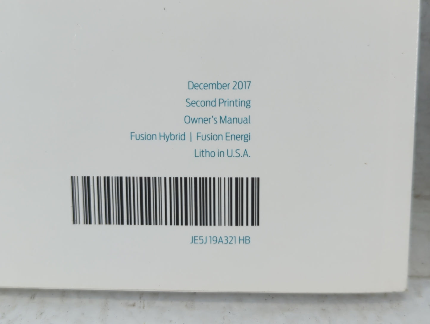 2018 Ford Fusion Owners Manual Book Guide P/N:JE5J 19A321 HB OEM Used Auto Parts - Oemusedautoparts1.com