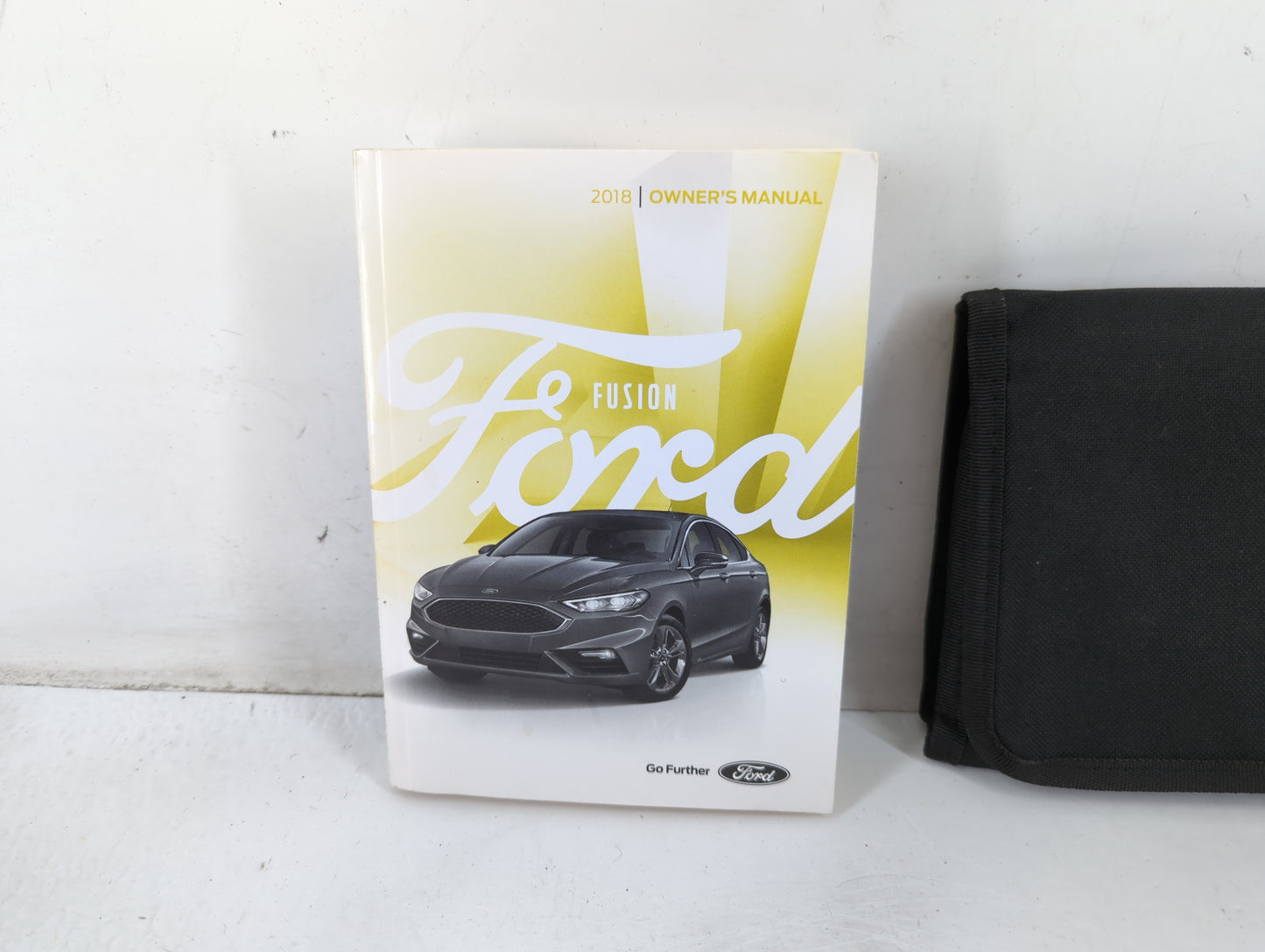 2018 Ford Fusion Owners Manual Book Guide P/N:JE5J 19A321 AB OEM Used Auto Parts - Oemusedautoparts1.com