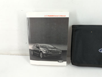 2018 Ford Fusion Owners Manual Book Guide P/N:KE5J 19A321 AA OEM Used Auto Parts