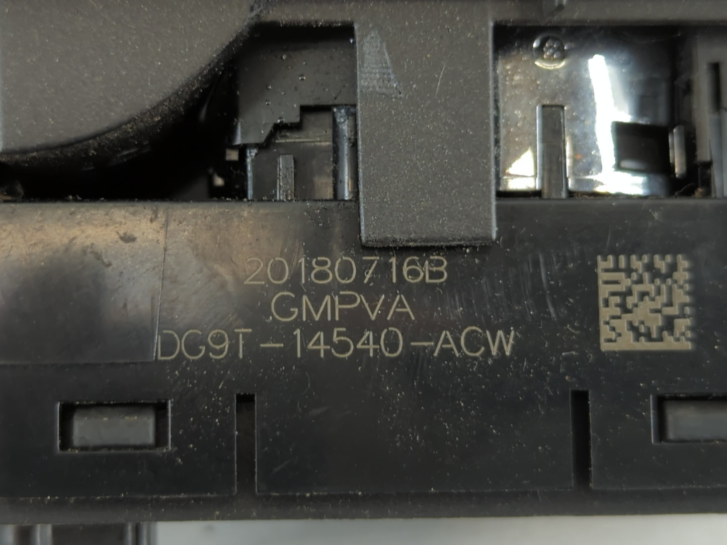 2013-2020 Ford Fusion Master Power Window Switch Replacement Driver Side Left P/N:20180716B DG9T-14540-ACW Fits OEM Used Aut