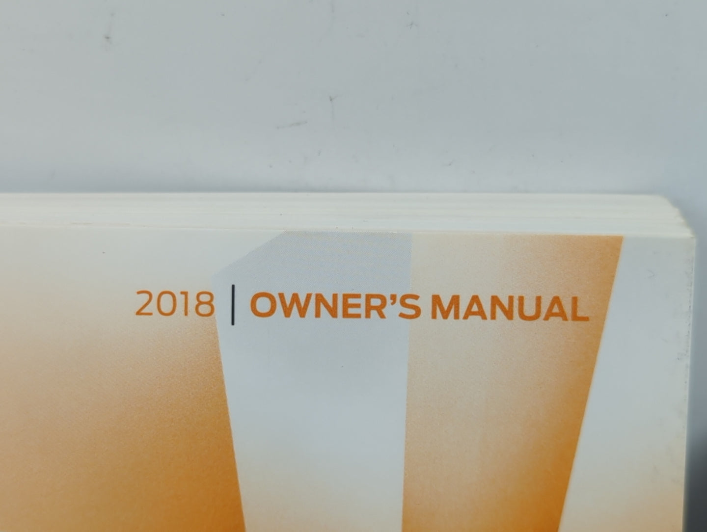 2018 Ford Fusion Owners Manual Book Guide P/N:JE5J 19A321 AA OEM Used Auto Parts - Oemusedautoparts1.com