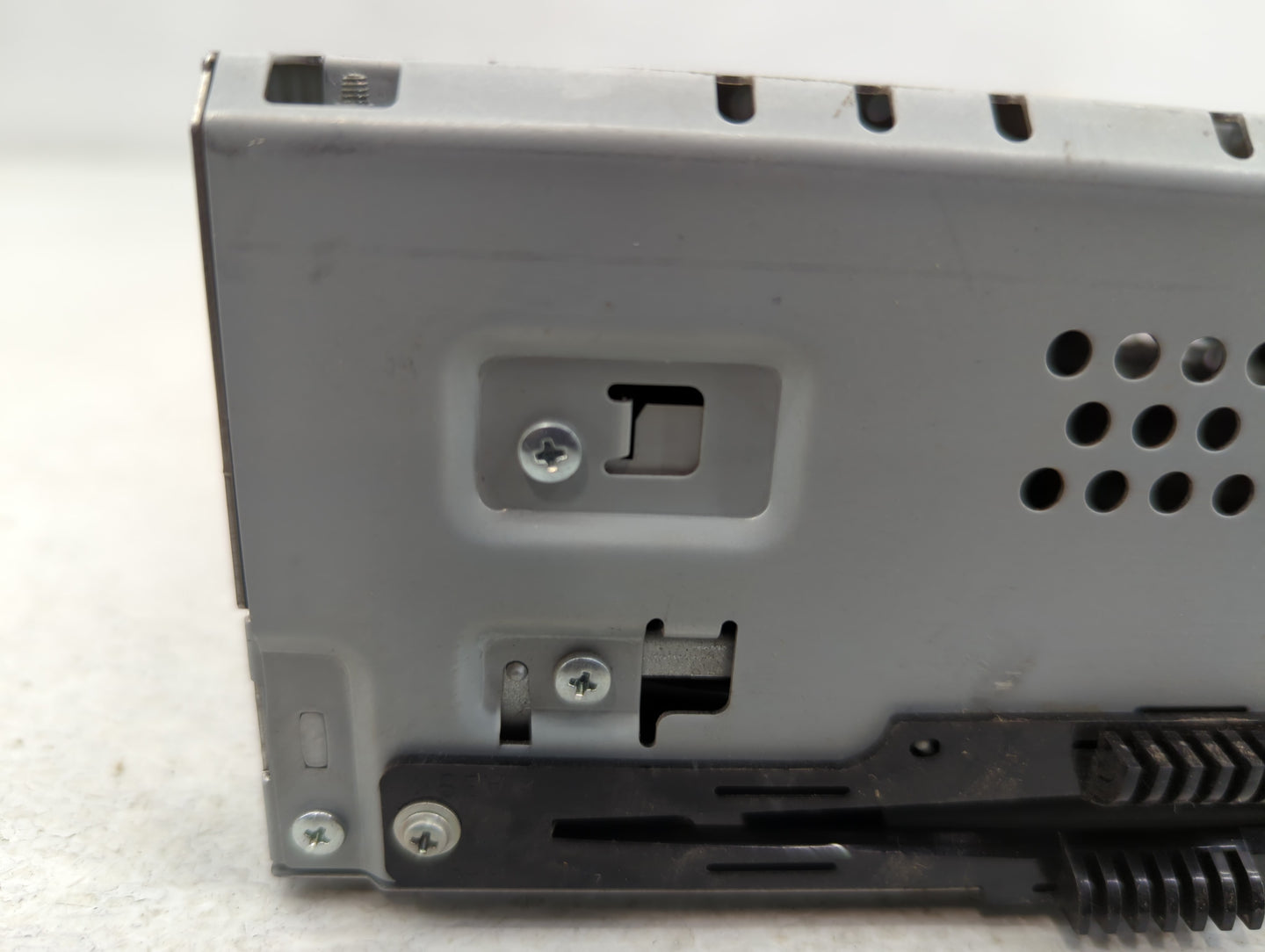 2017-2020 Ford Fusion Am Fm Cd Player Radio Receiver - Oemusedautoparts1.com