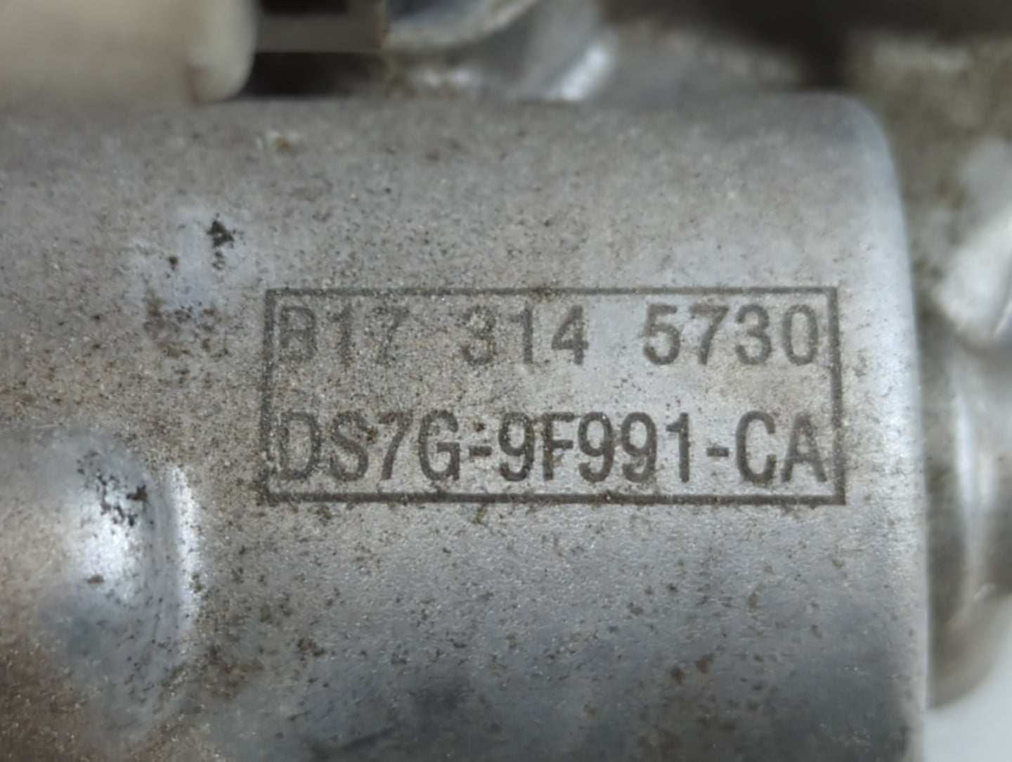 2014-2020 Ford Fusion Throttle Body P/N:DS7G-9F991-CA B17 314 5730 Fits Fits 2014 2015 2016 2017 2018 2019 2020 OEM Used Aut