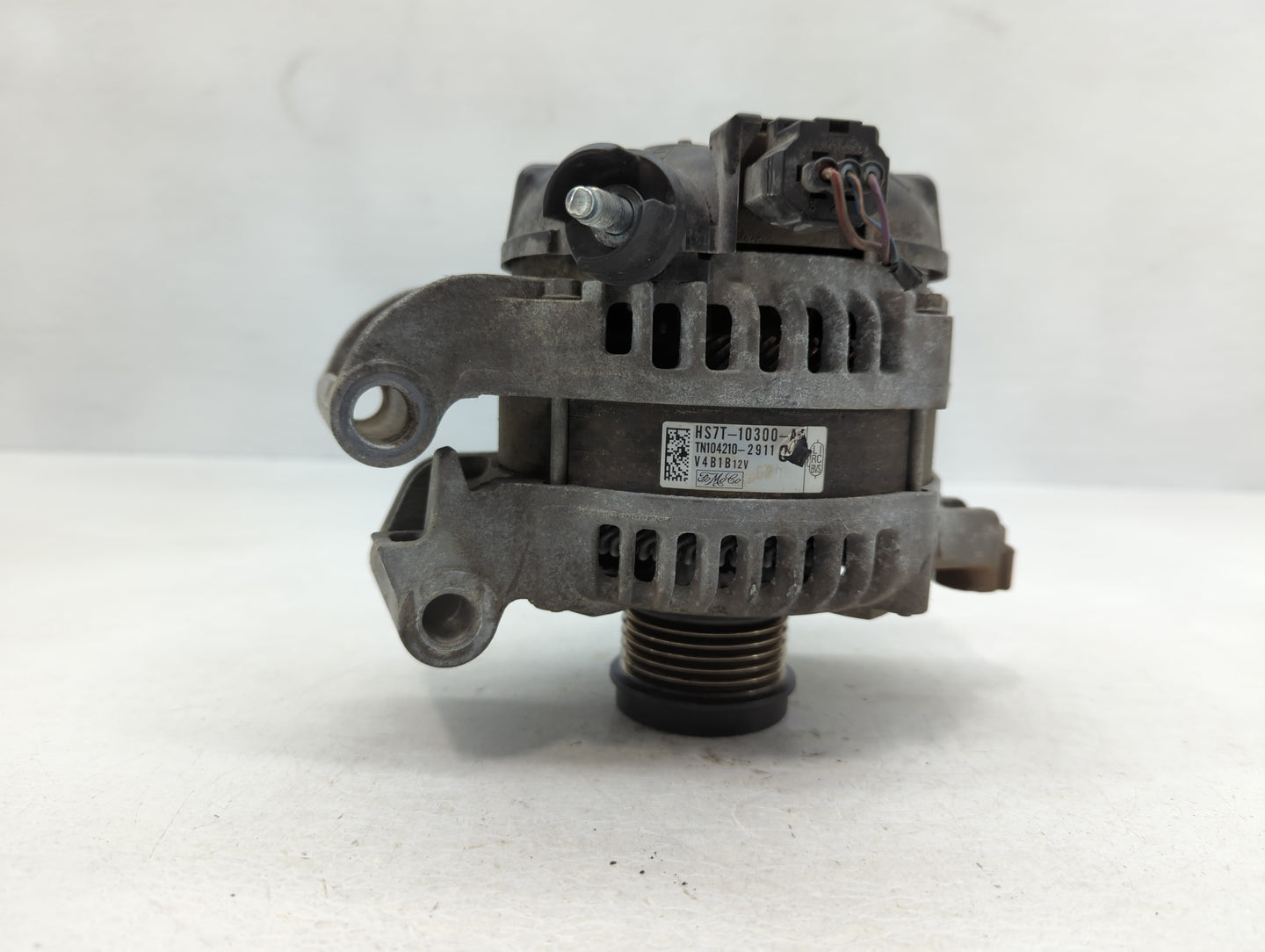 2016-2020 Ford Fusion Alternator Replacement Generator Charging Assembly Engine OEM P/N:HS7T-10300-AA Fits OEM Used Auto Par