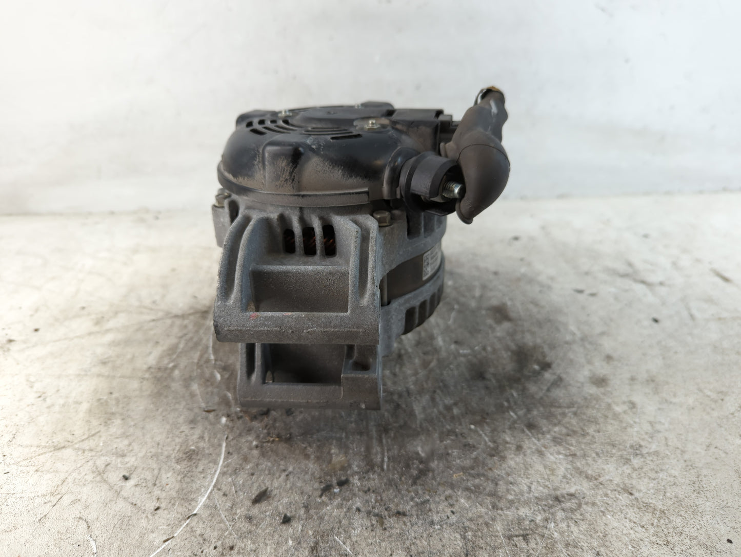 2016-2020 Ford Fusion Alternator Replacement Generator Charging Assembly Engine OEM P/N:HS7T-10300-AA Fits OEM Used Auto Par