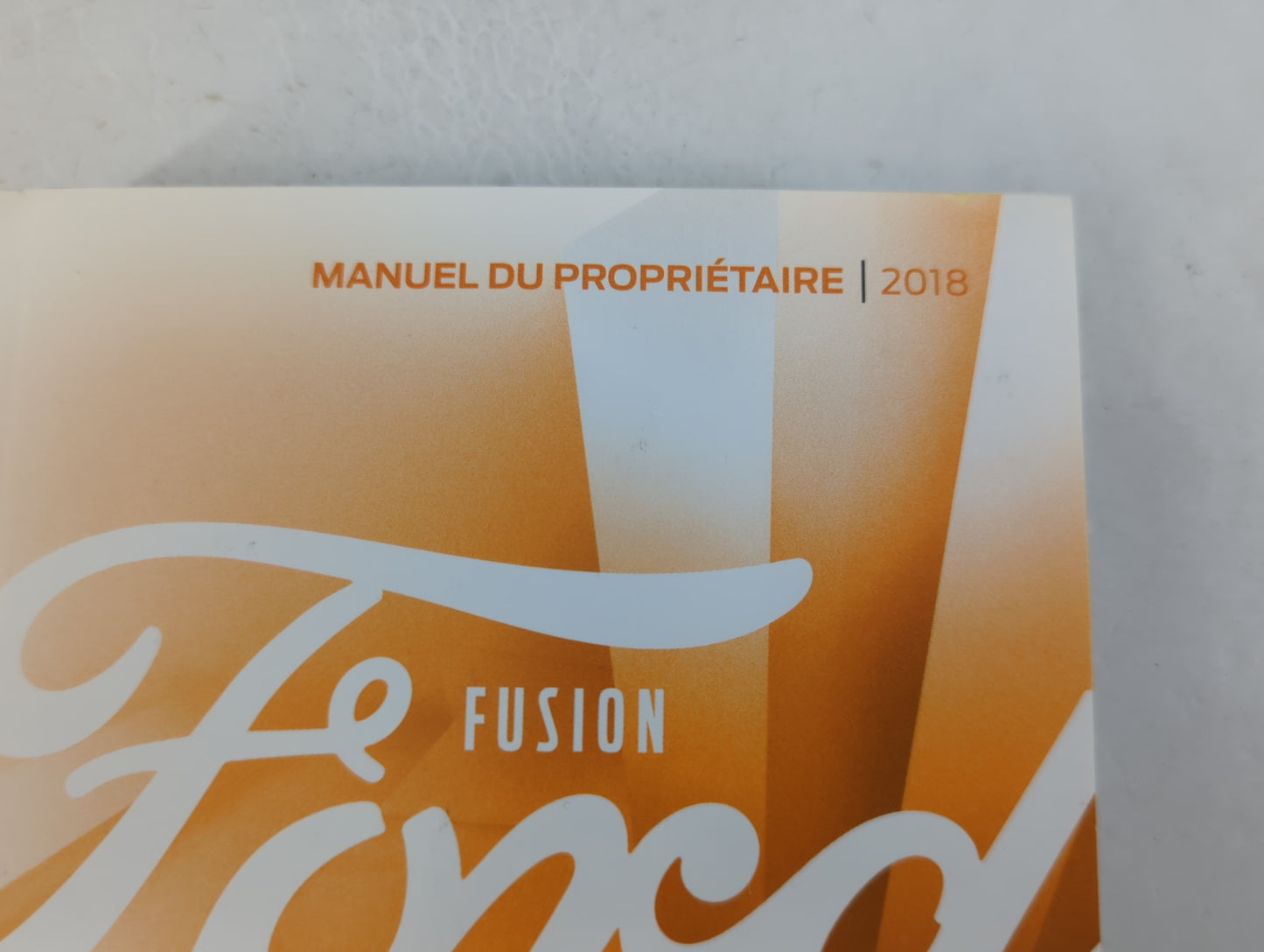 2018 Ford Fusion Owners Manual Book Guide P/N:JE5J 19A321 CA OEM Used Auto Parts - Oemusedautoparts1.com