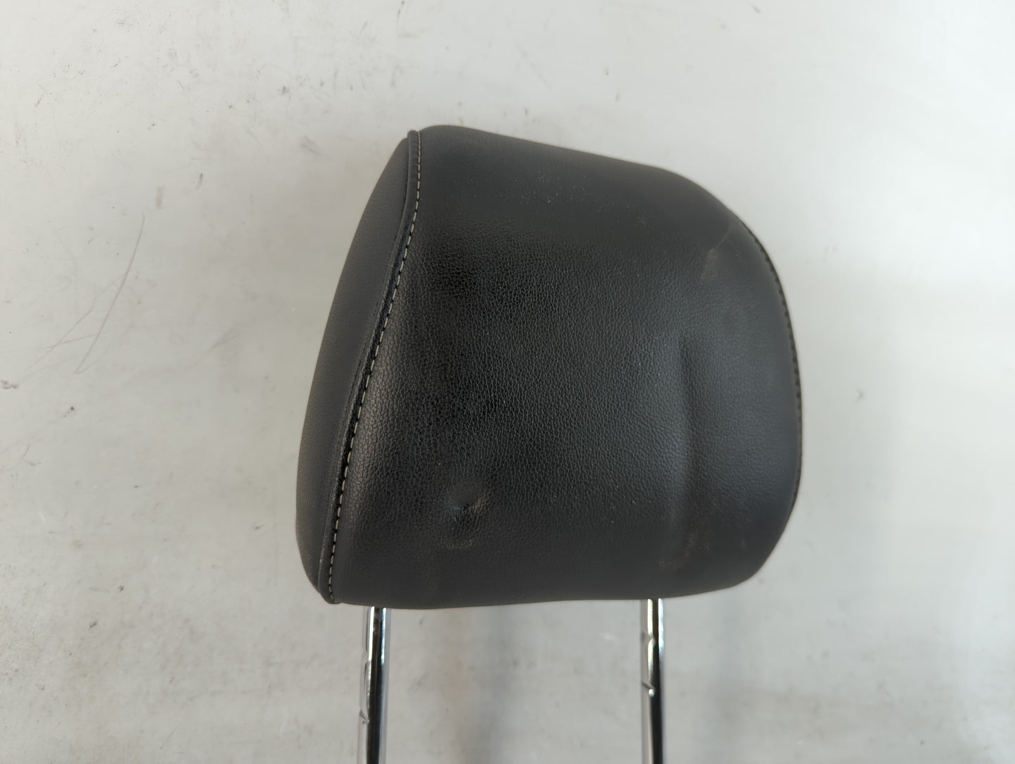 2018 Ford Fusion Headrest Head Rest Front Driver Passenger Seat Fits OEM Used Auto Parts - Oemusedautoparts1.com