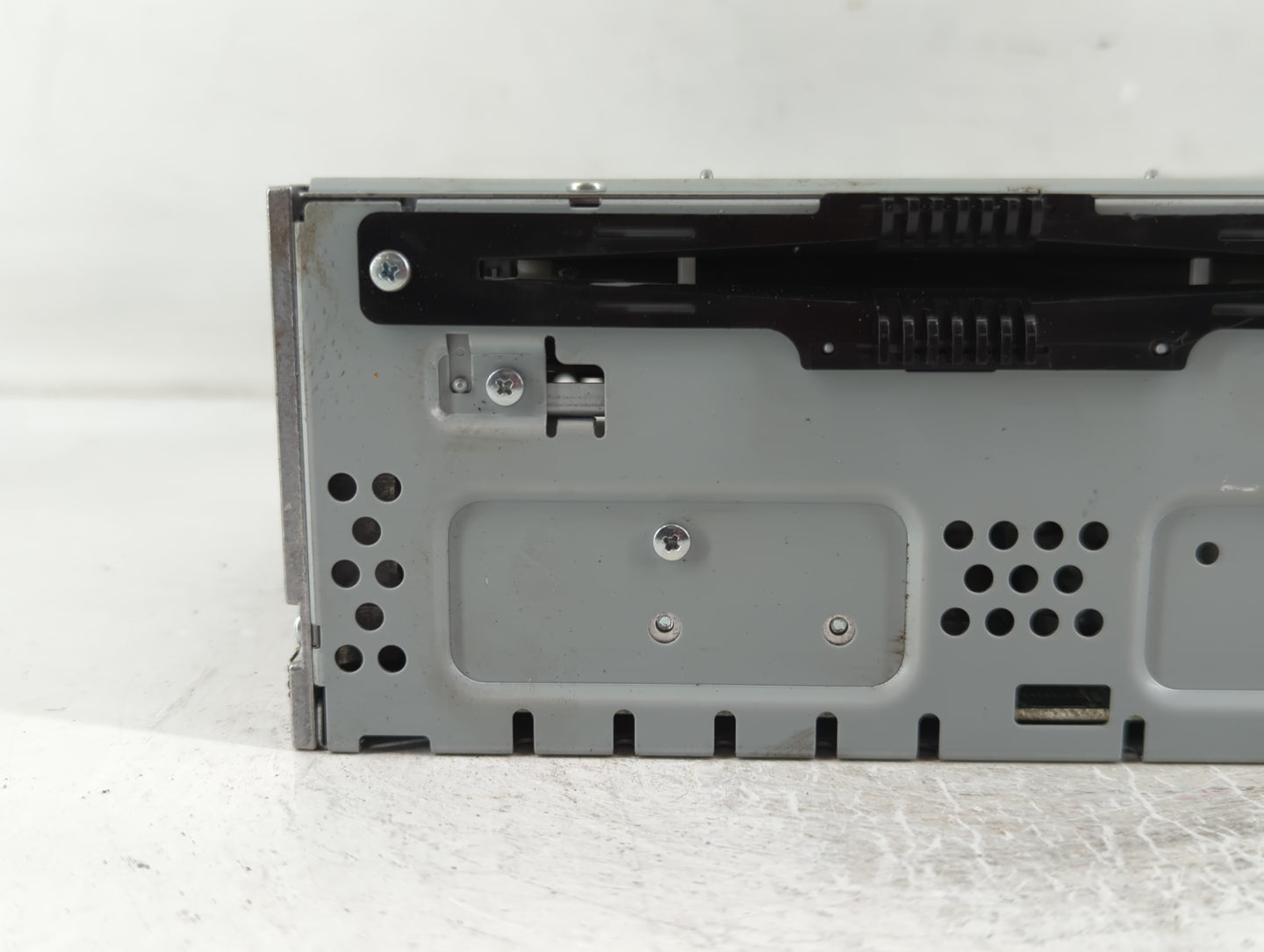 2017-2020 Ford Fusion Radio AM FM Cd Player Receiver Replacement P/N:FS7T-19C107-AD Fits Fits 2017 2018 2019 2020 OEM Used A