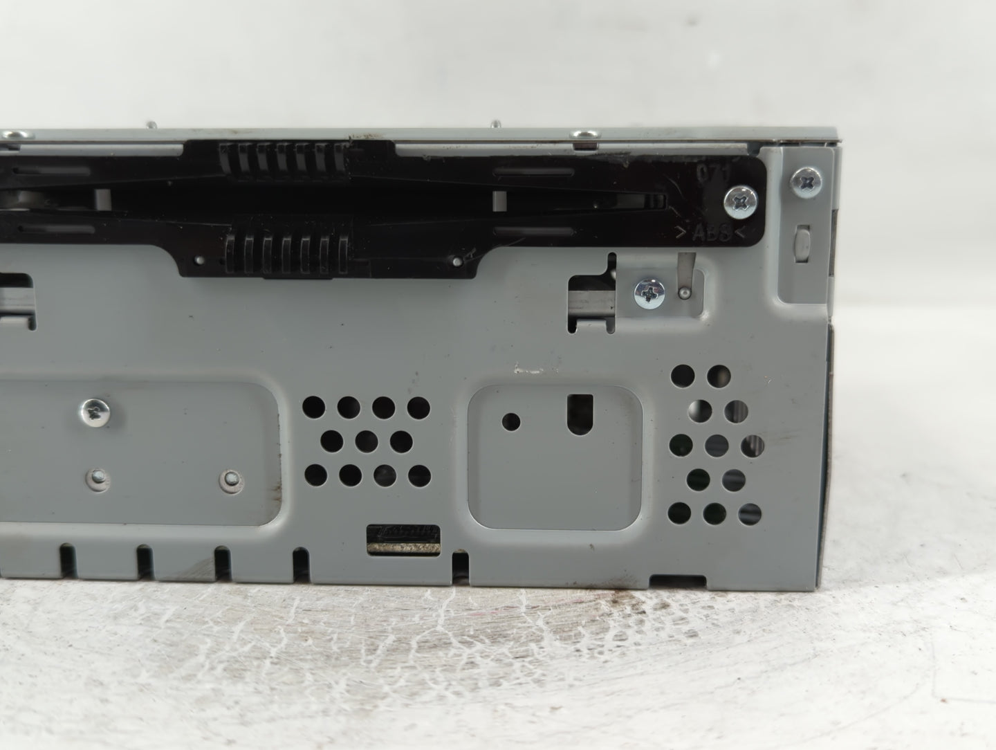 2017-2020 Ford Fusion Radio AM FM Cd Player Receiver Replacement P/N:FS7T-19C107-AD Fits Fits 2017 2018 2019 2020 OEM Used A