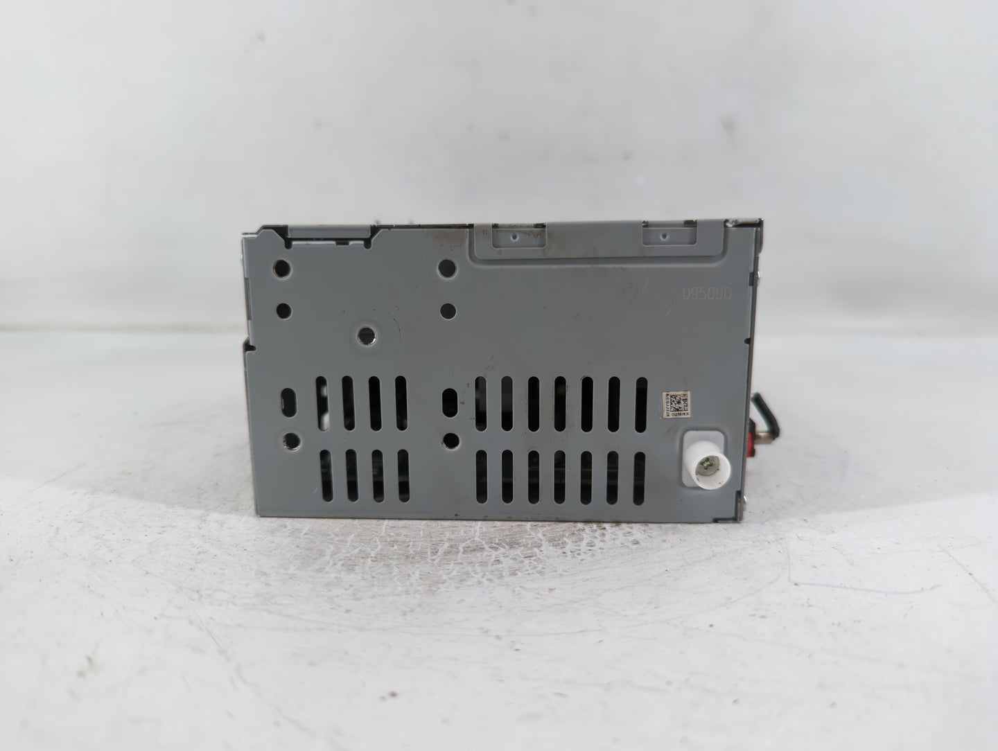 2017-2020 Ford Fusion Radio AM FM Cd Player Receiver Replacement P/N:FS7T-19C107-AD Fits Fits 2017 2018 2019 2020 OEM Used A